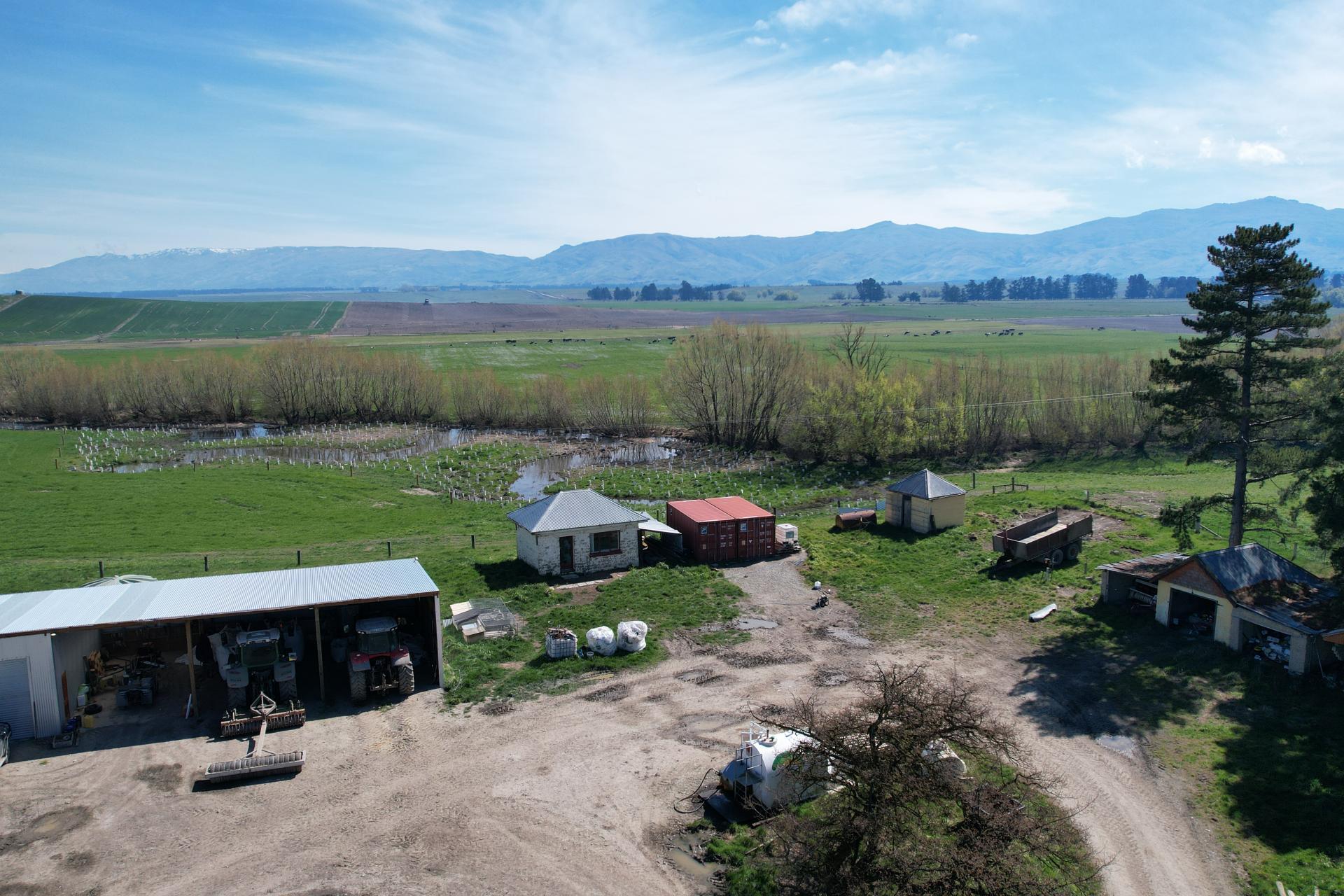 51 Saint Bathans Loop Road, Becks