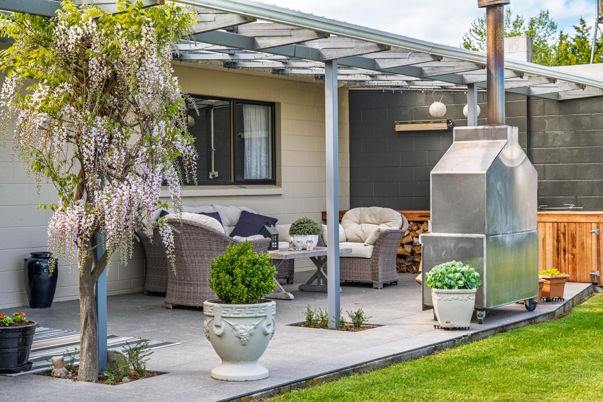 71 Lynch Road, Levels