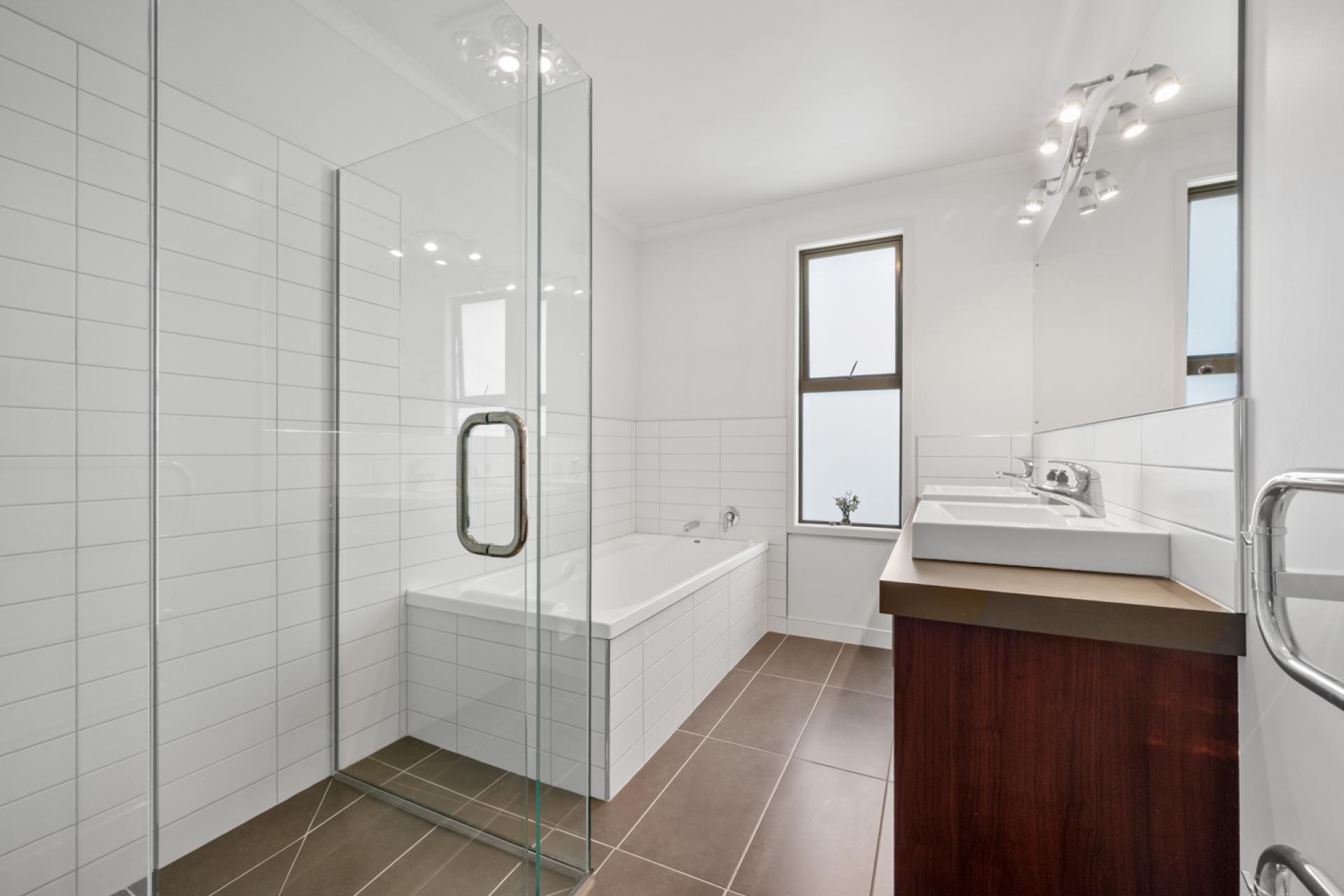 35 Larch Crescent, Alexandra