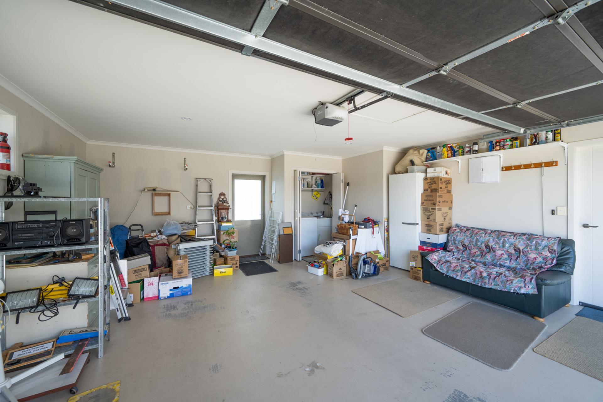 35 Larch Crescent, Alexandra