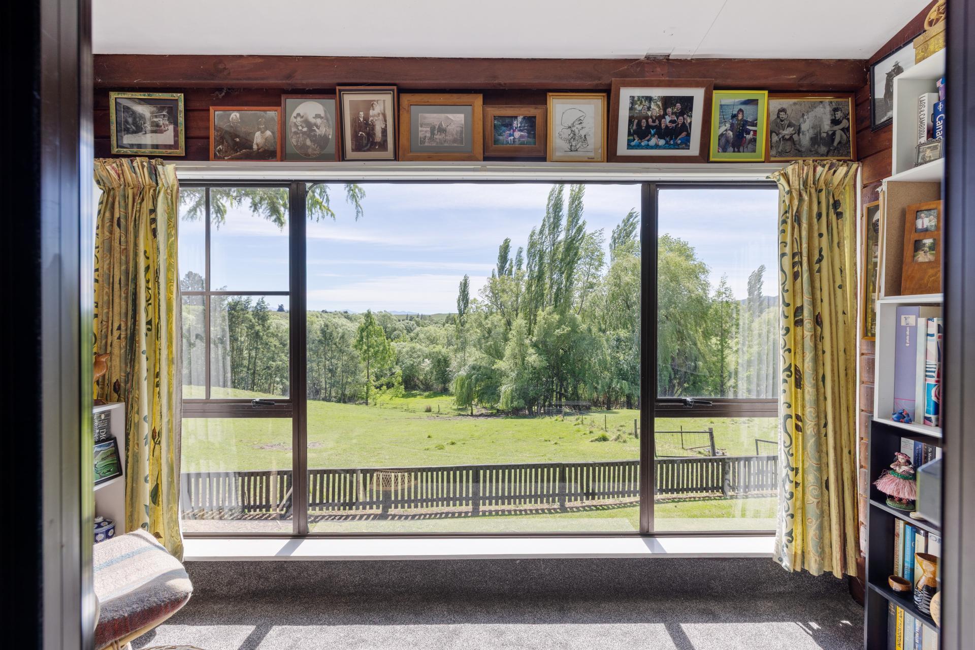 21 Deer Park Road, Cheviot