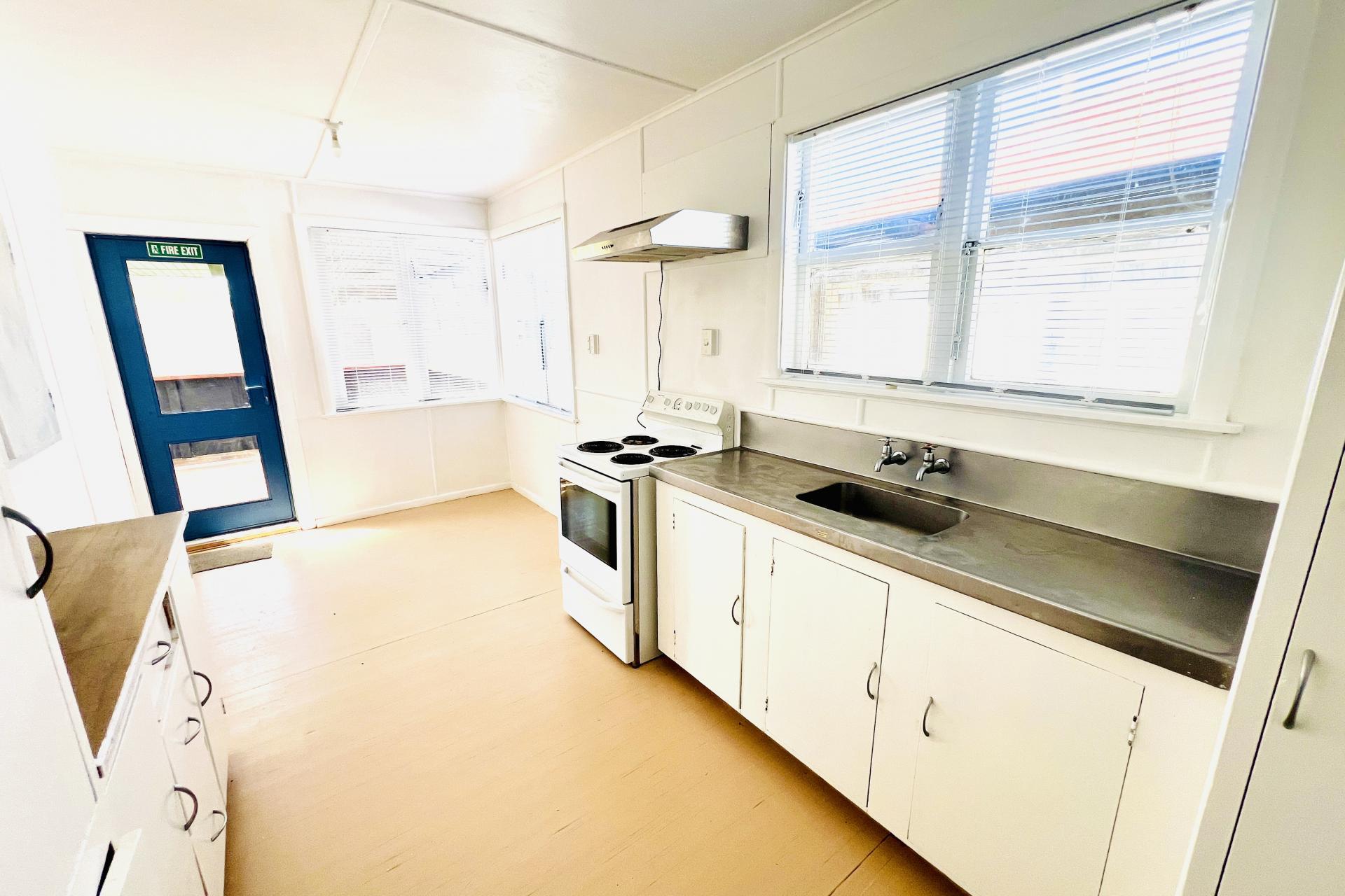 8 Victor Street, Dannevirke