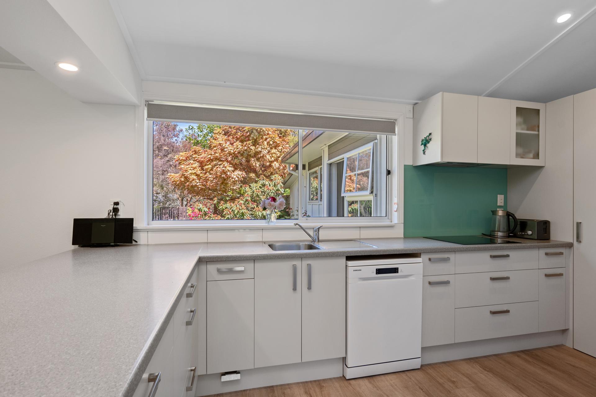 13 Dixons Road, Ashley