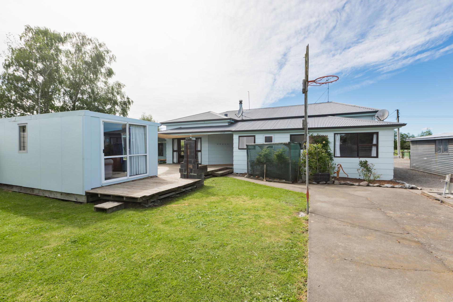 7 Rathbone Street, Waipawa