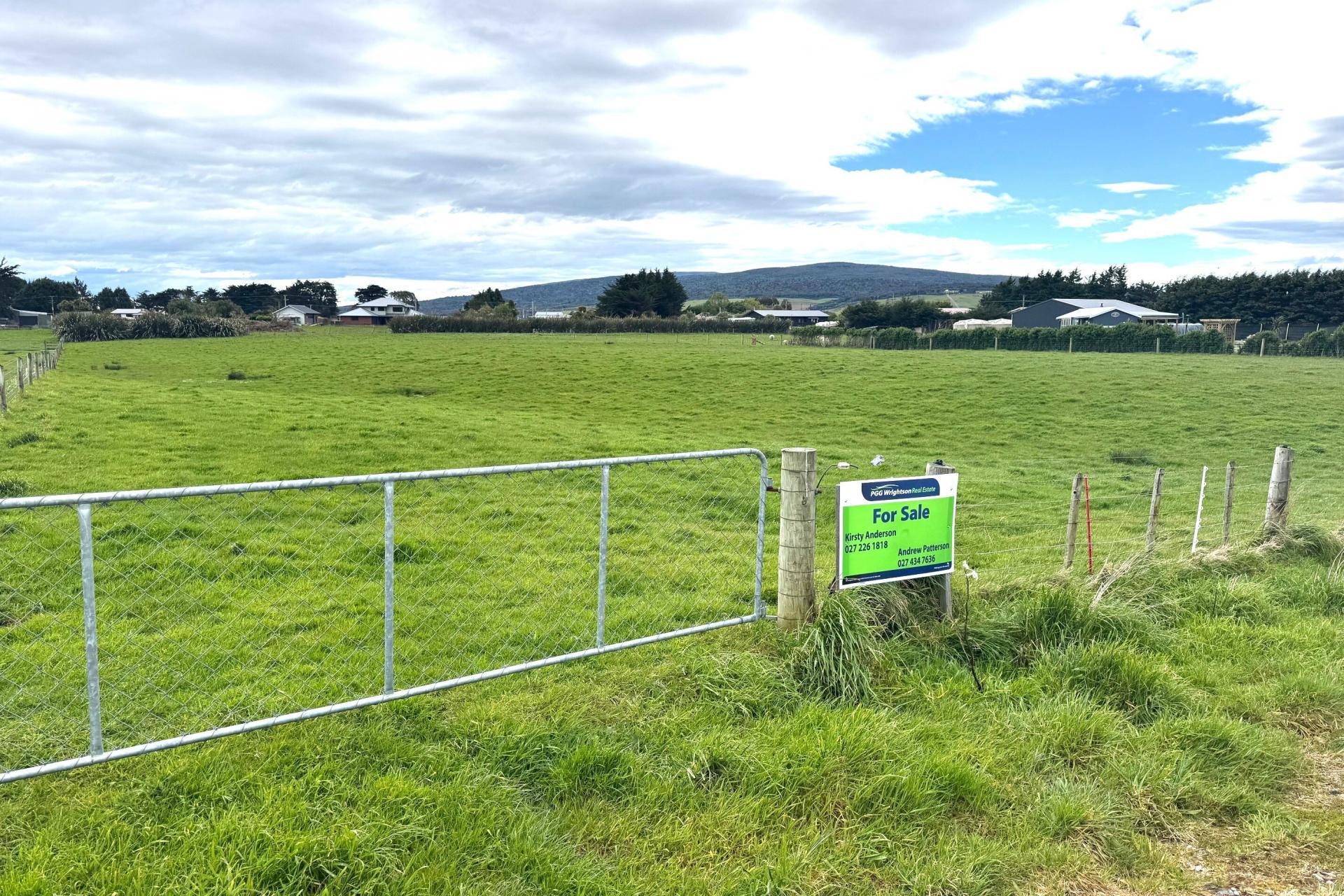 48B Colac Bay Road, Colac Bay