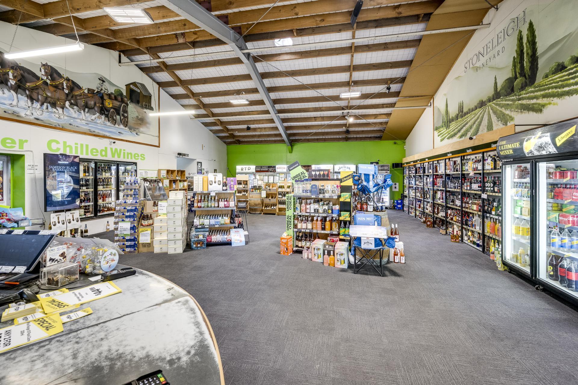 6 West Quay, Napier Central