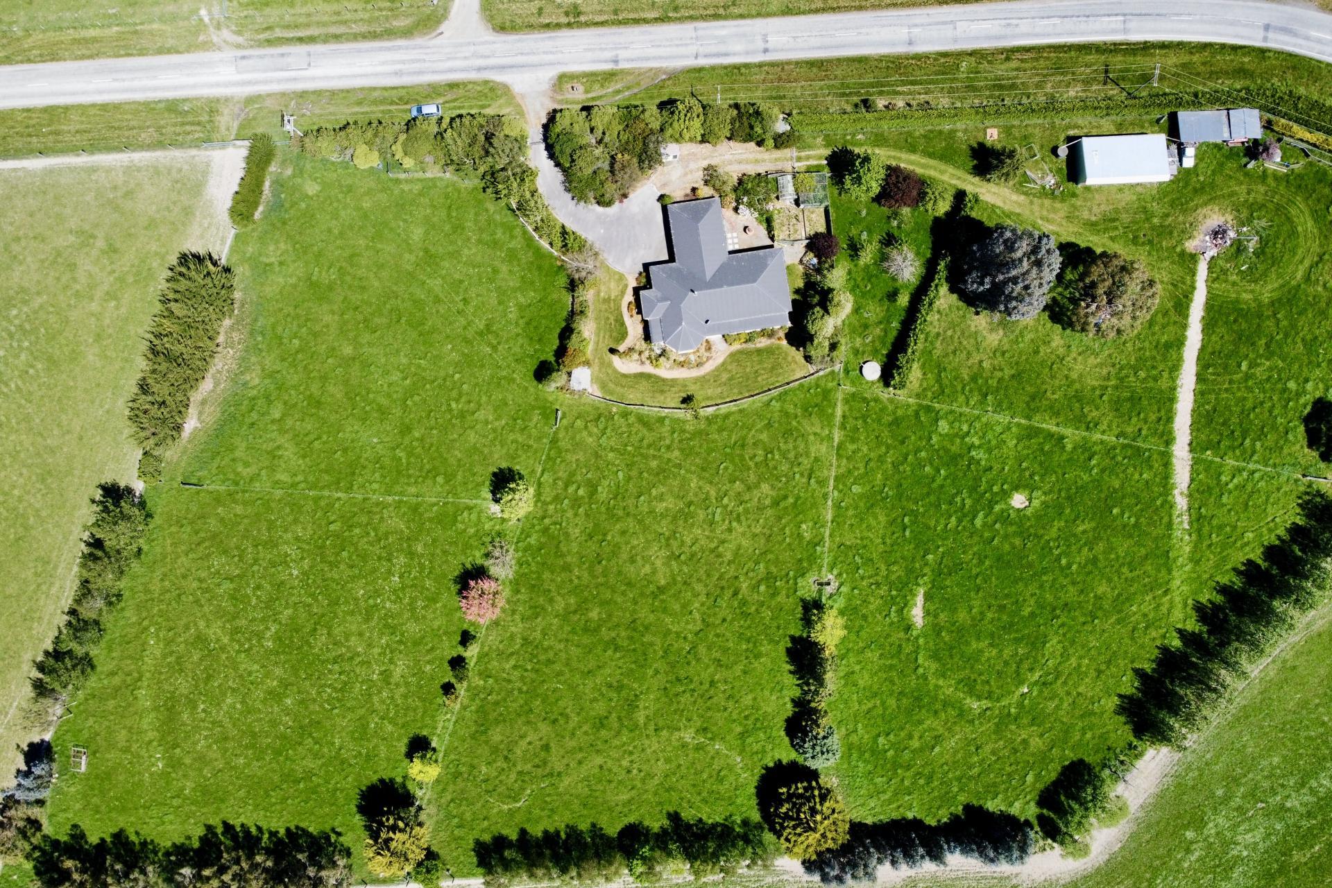 902 Fairview Road, Claremont