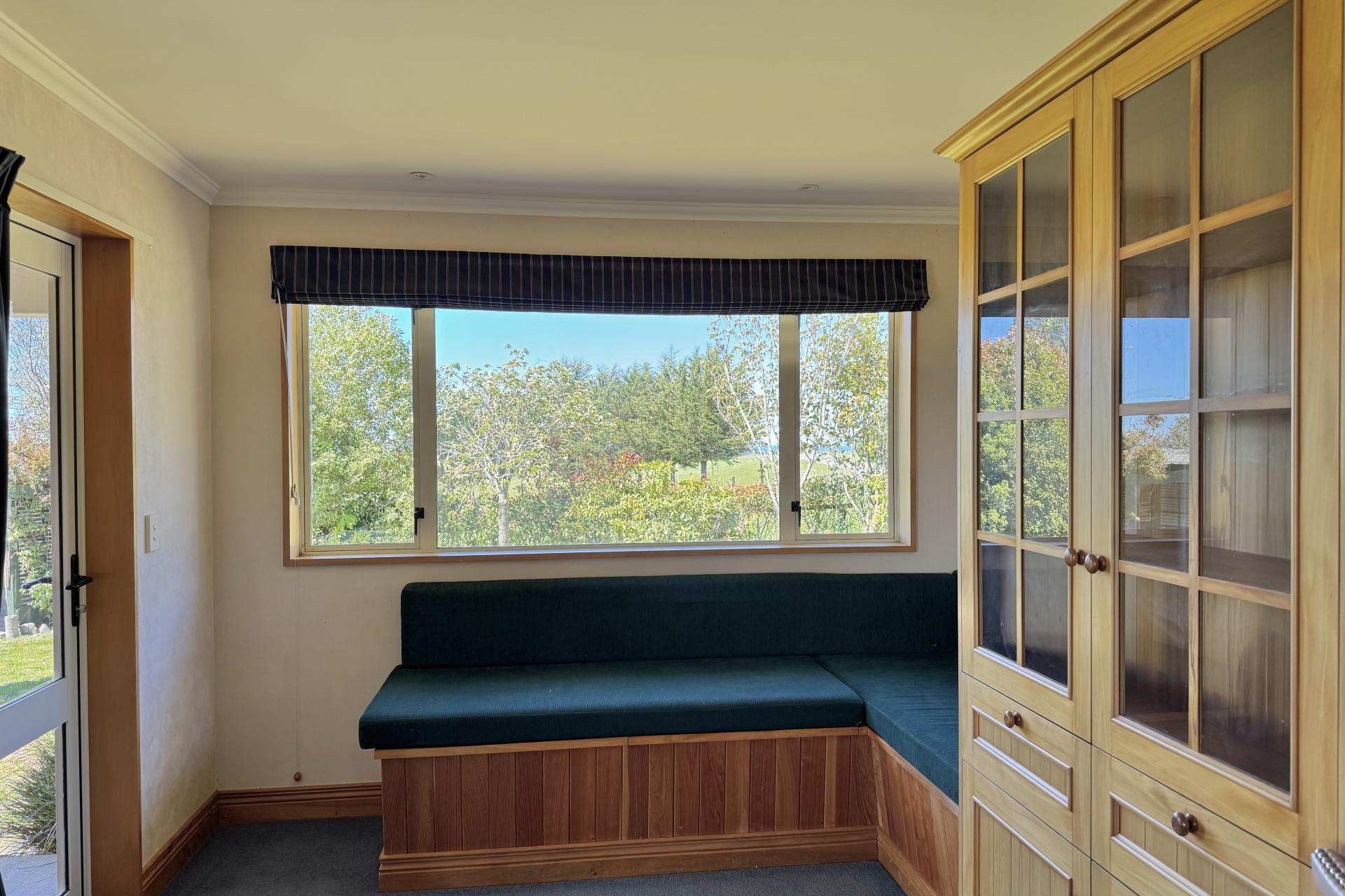 902 Fairview Road, Claremont