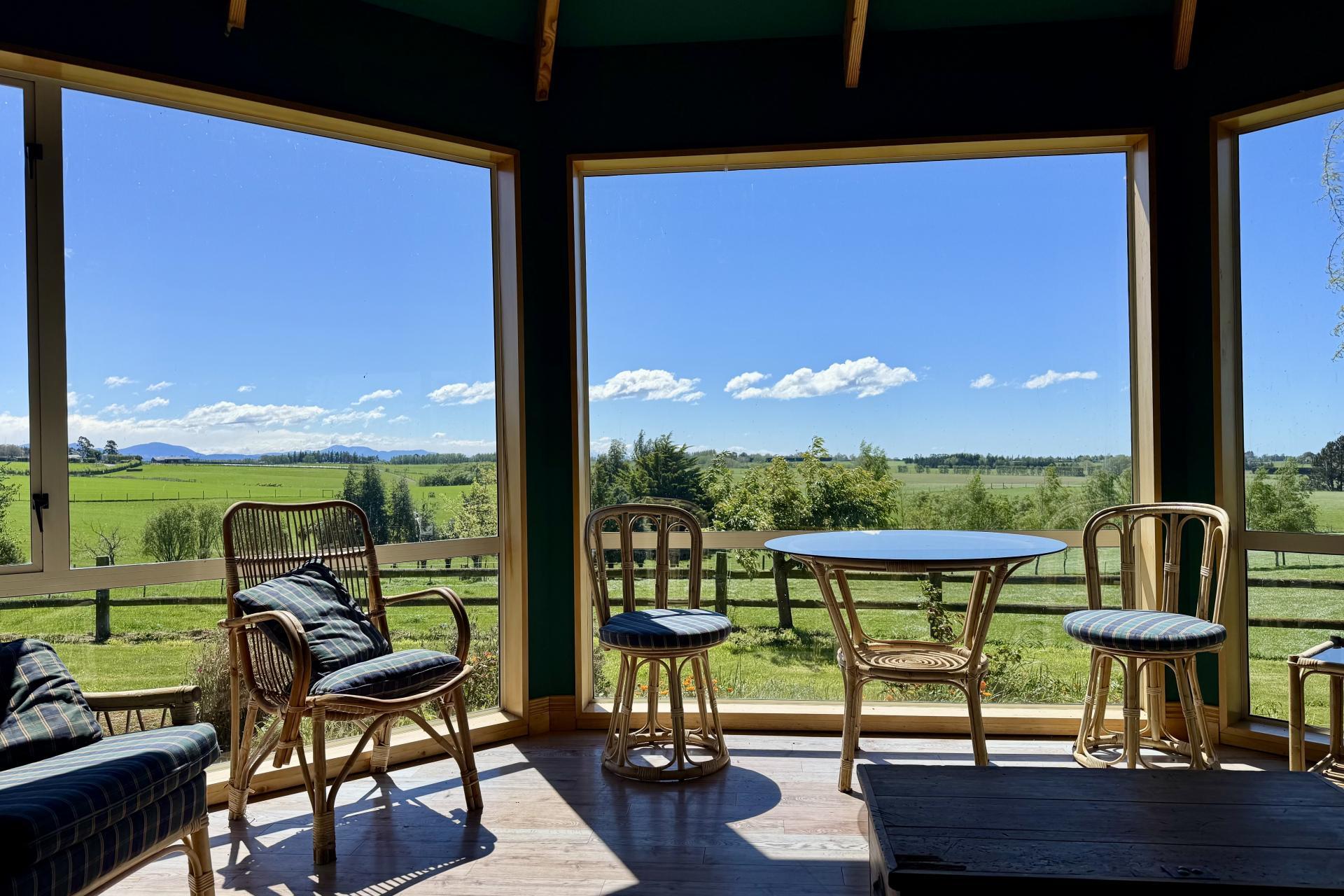 902 Fairview Road, Claremont