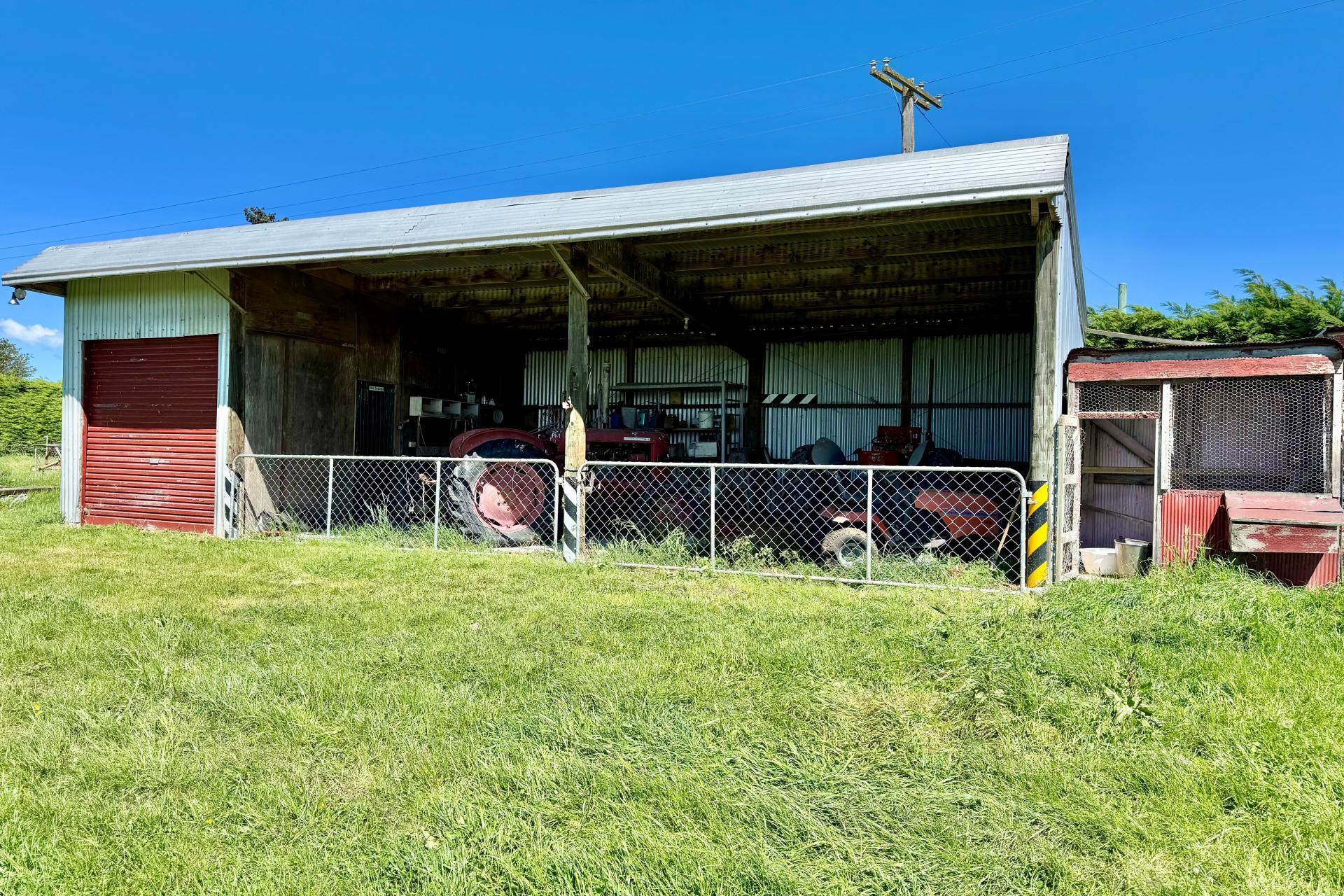 902 Fairview Road, Claremont