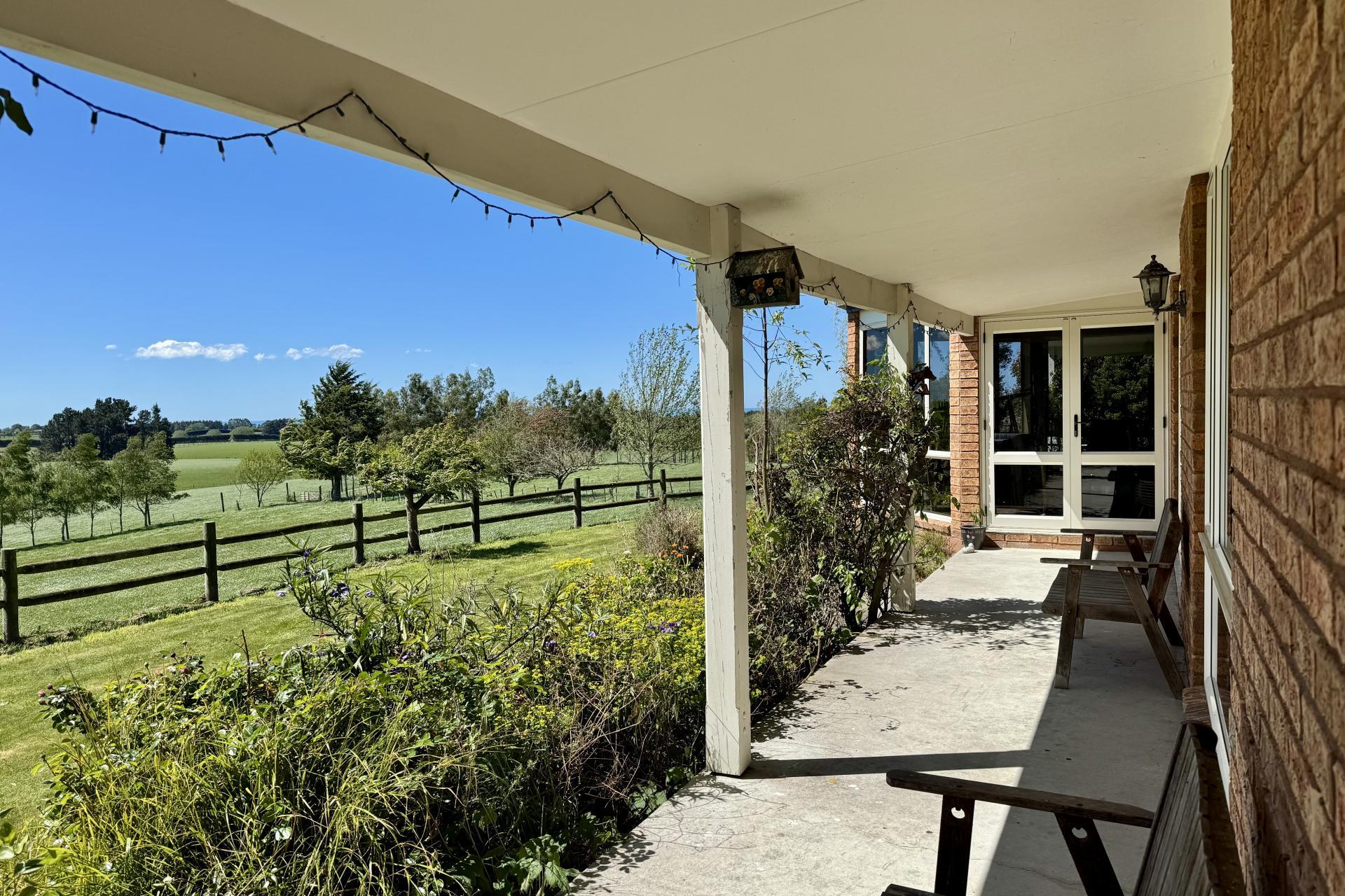 902 Fairview Road, Claremont