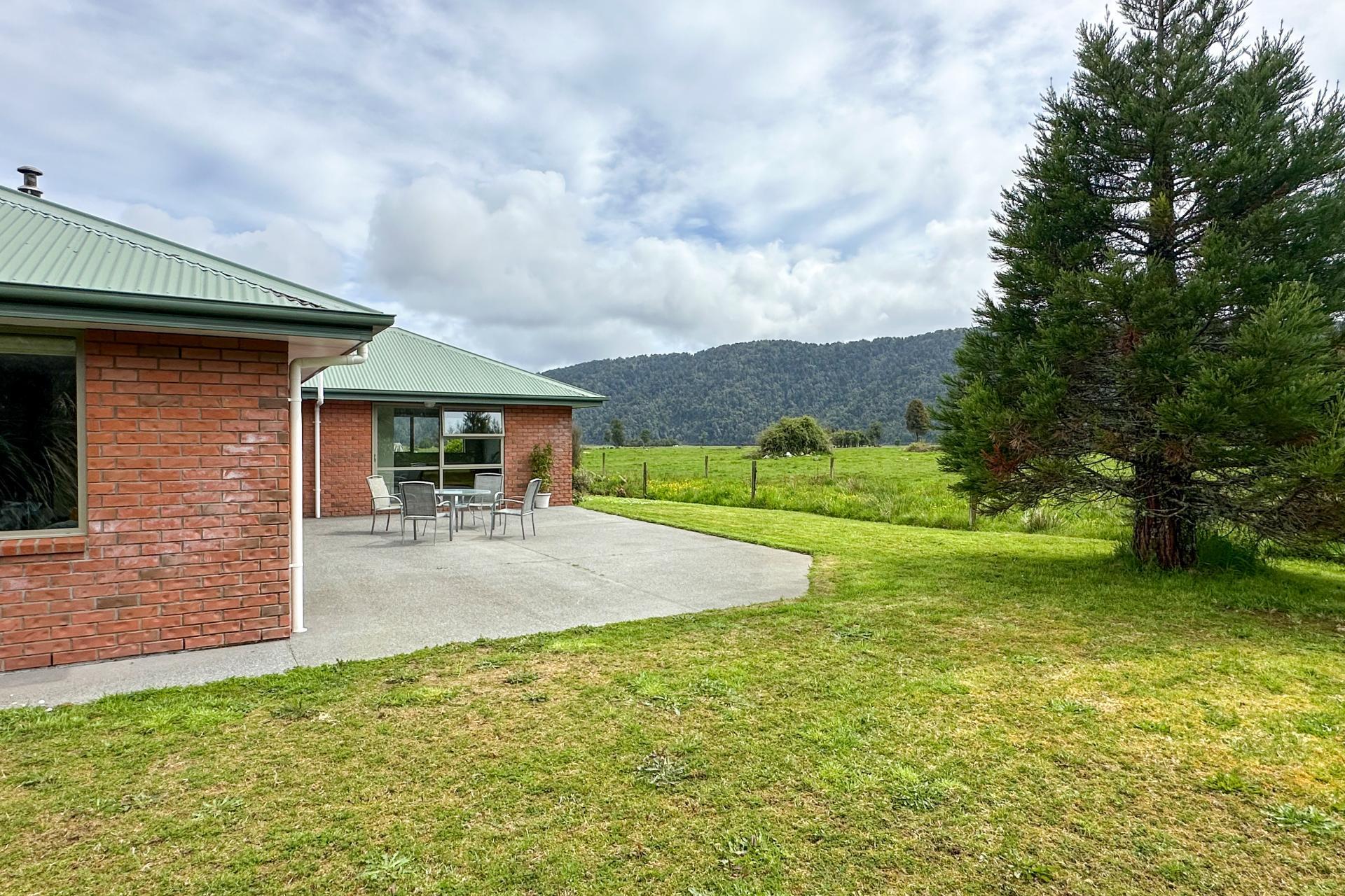 224 Cook Flat Road, Fox Glacier