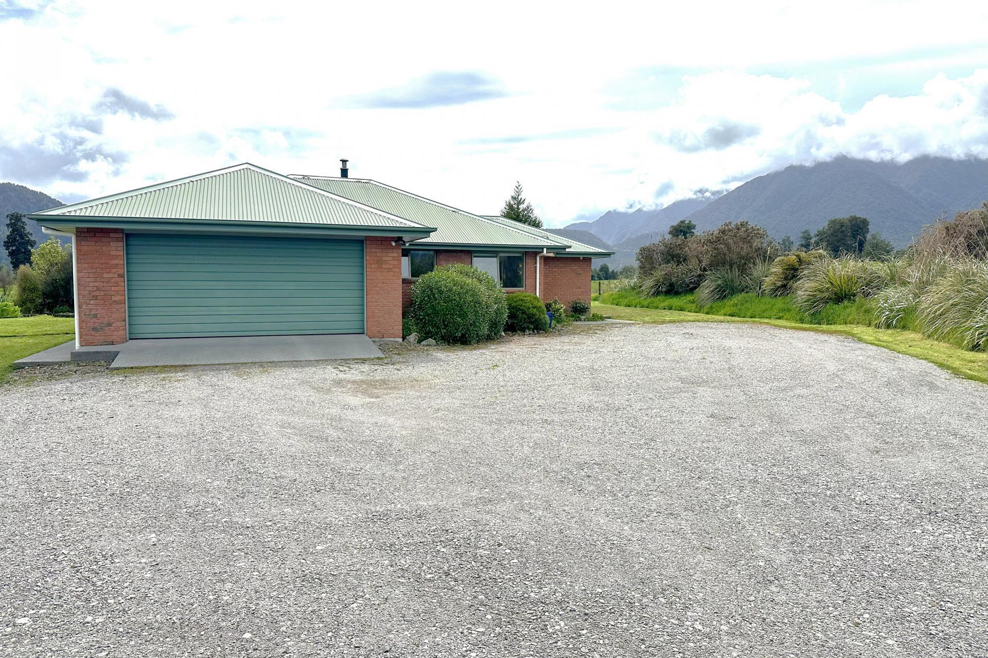 224 Cook Flat Road, Fox Glacier