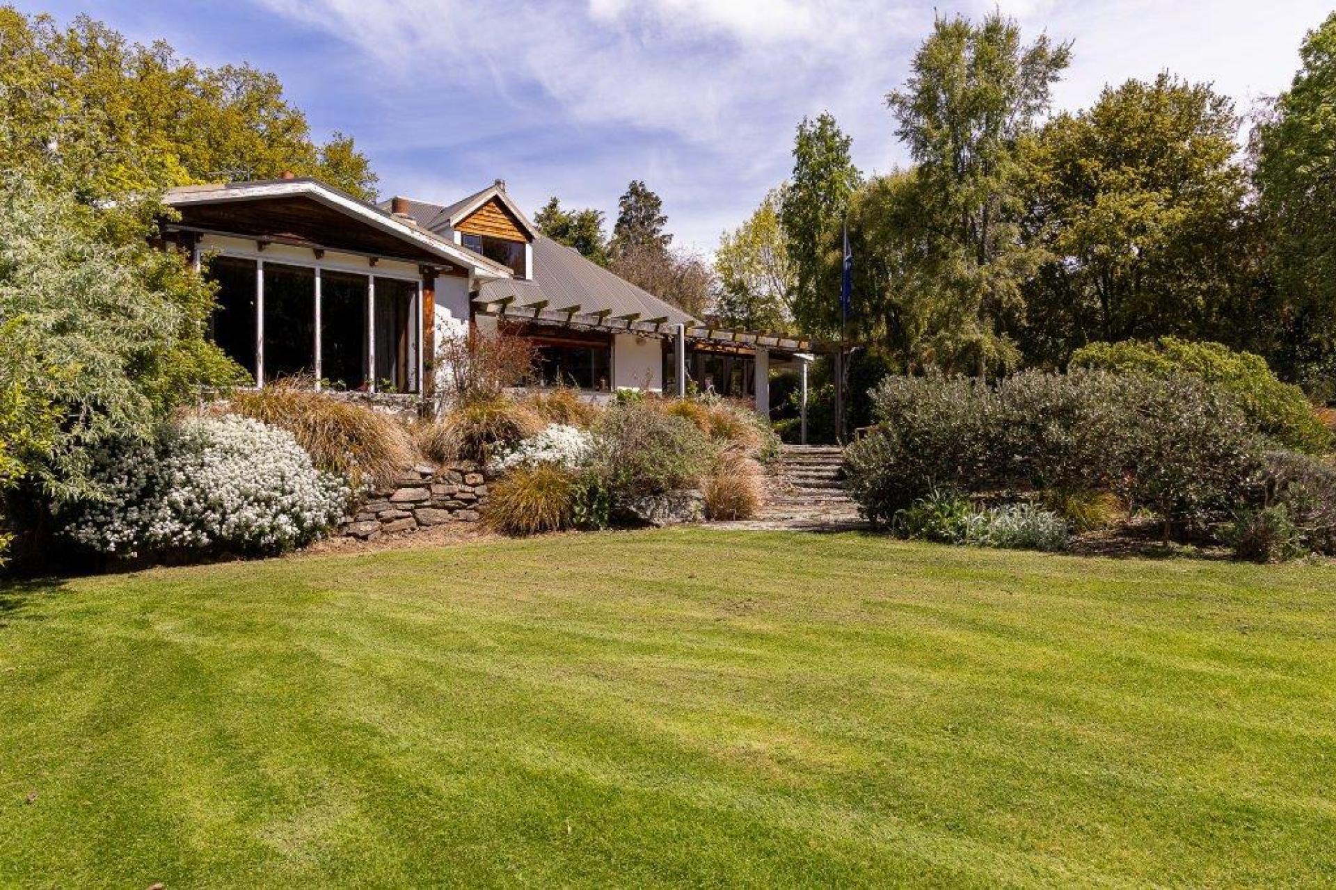 303 Burn Cottage Road, Lowburn Valley, Cromwell