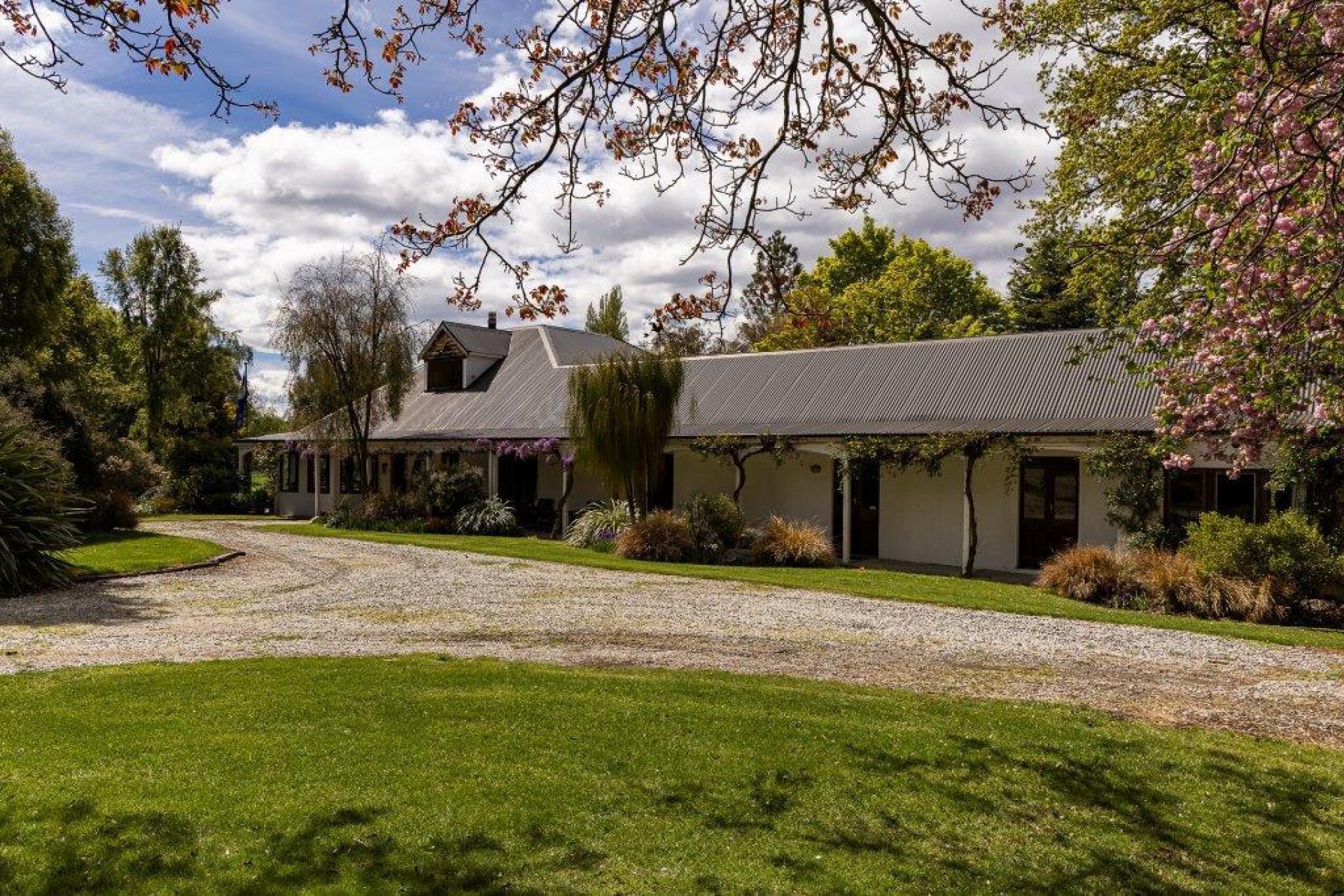 303 Burn Cottage Road, Lowburn Valley, Cromwell