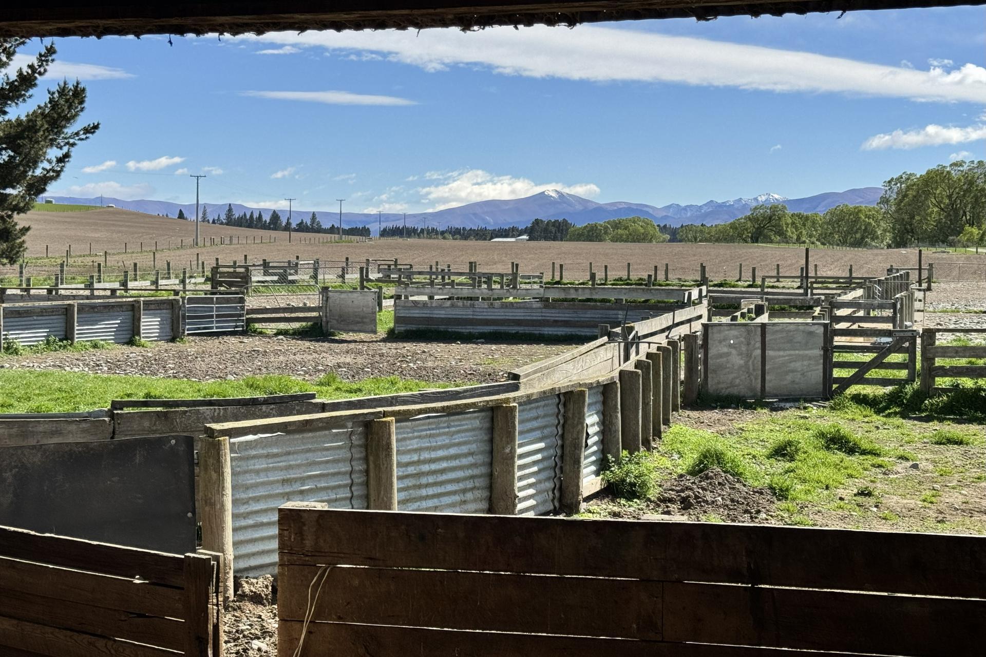 387 Kyeburn-Hyde Road and Preston Road, Kyeburn