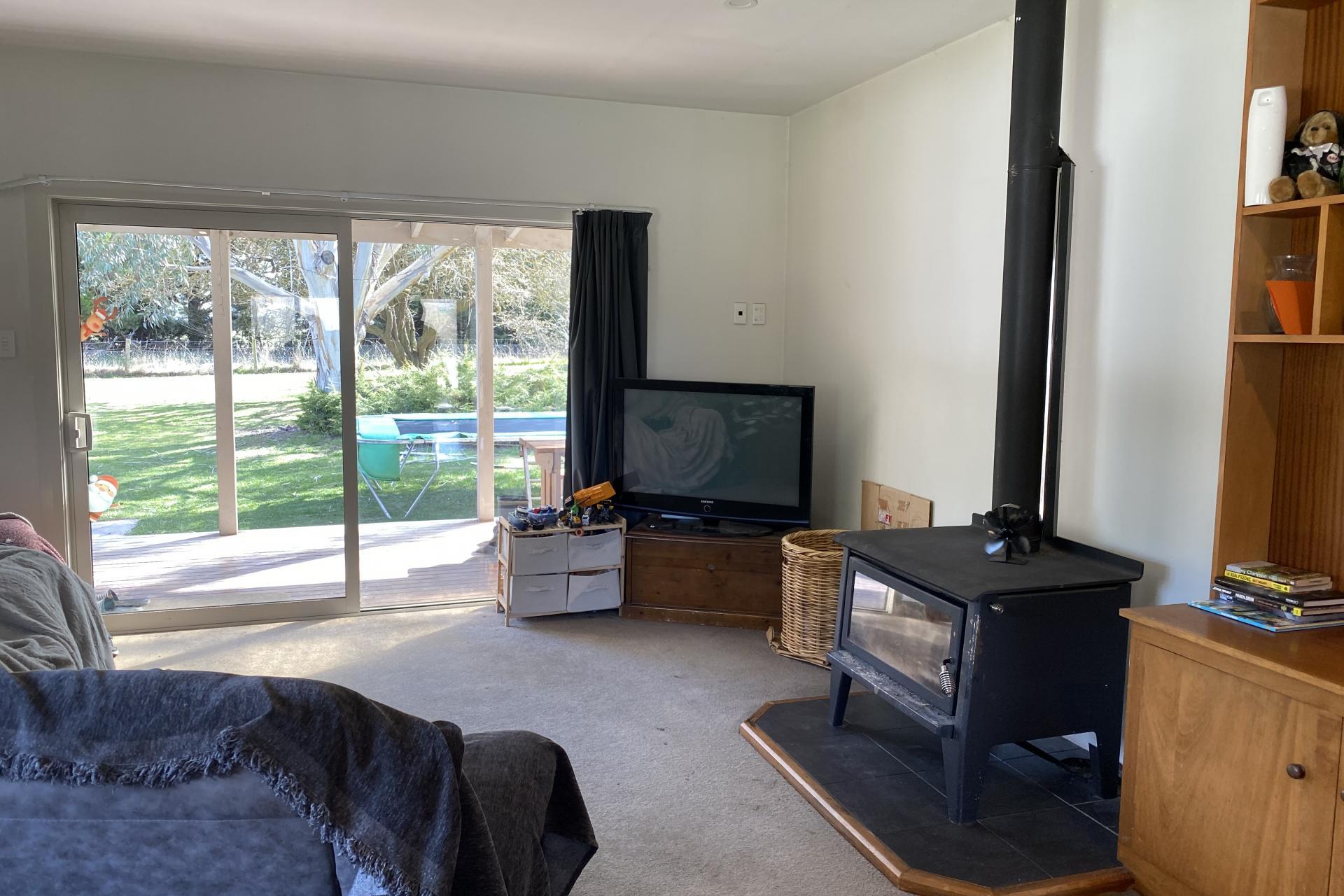 387 Kyeburn-Hyde Road and Preston Road, Kyeburn