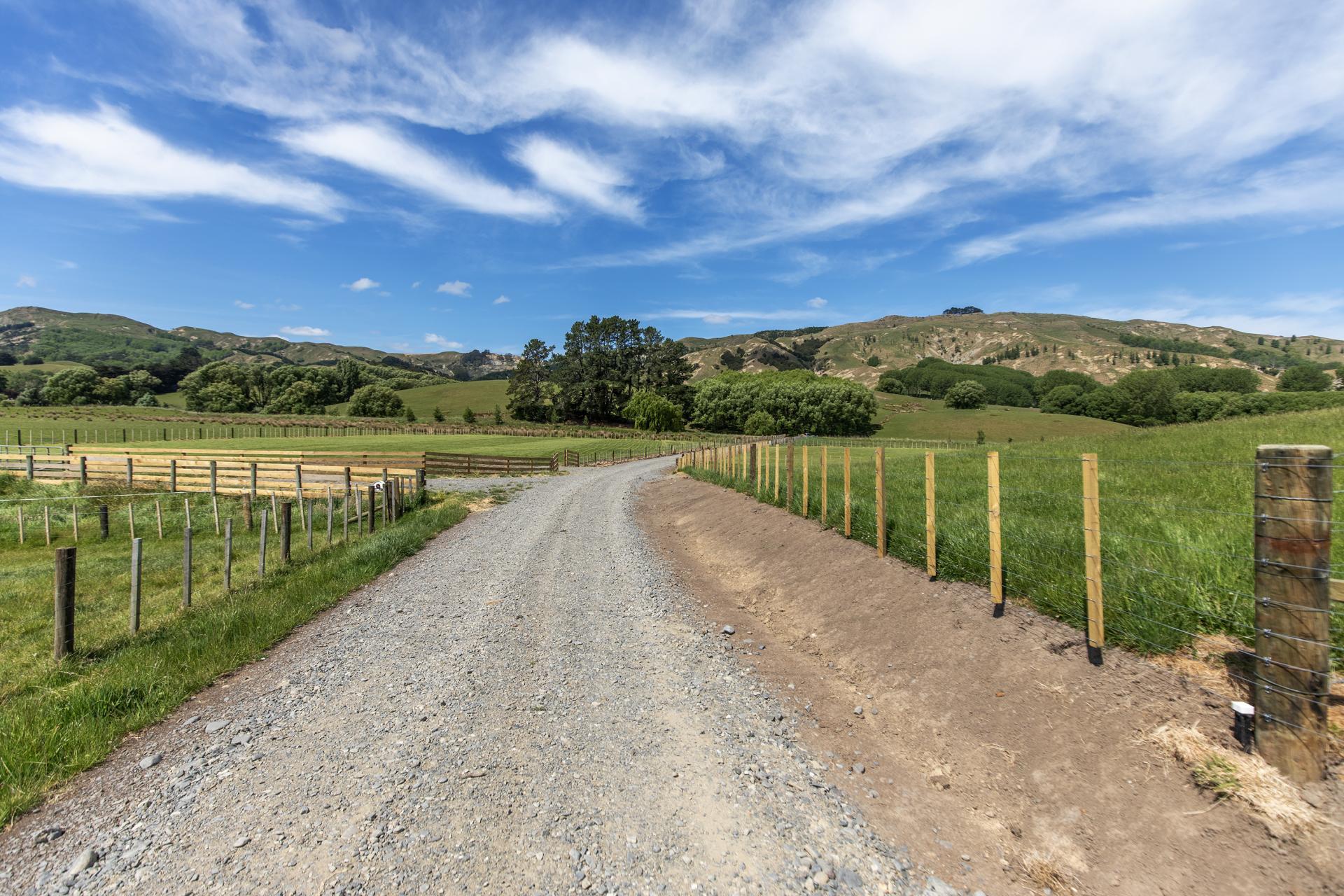 4, 2538 Kahuranaki Road, Elsthorpe