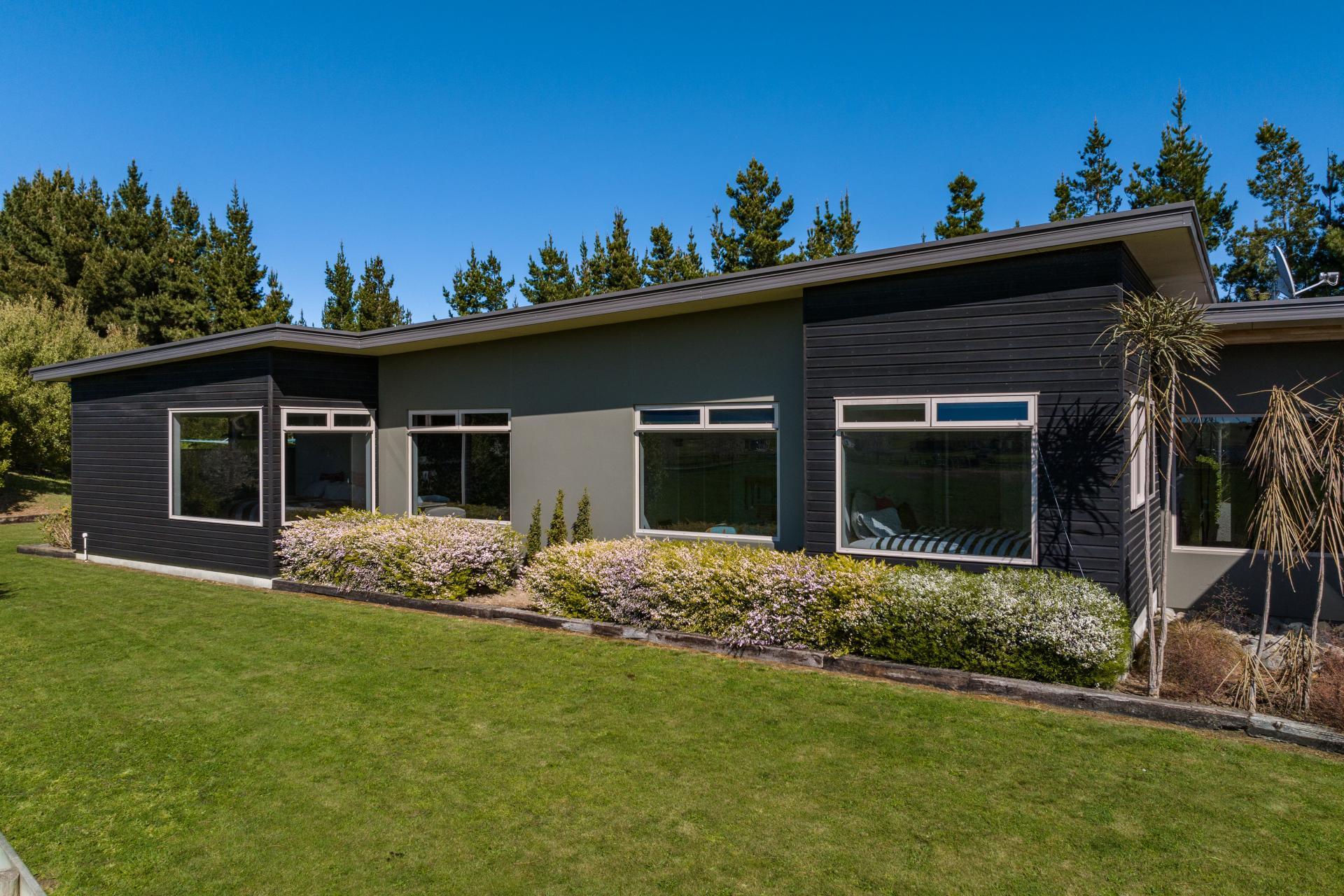 466 Delta Lake Heights, Renwick