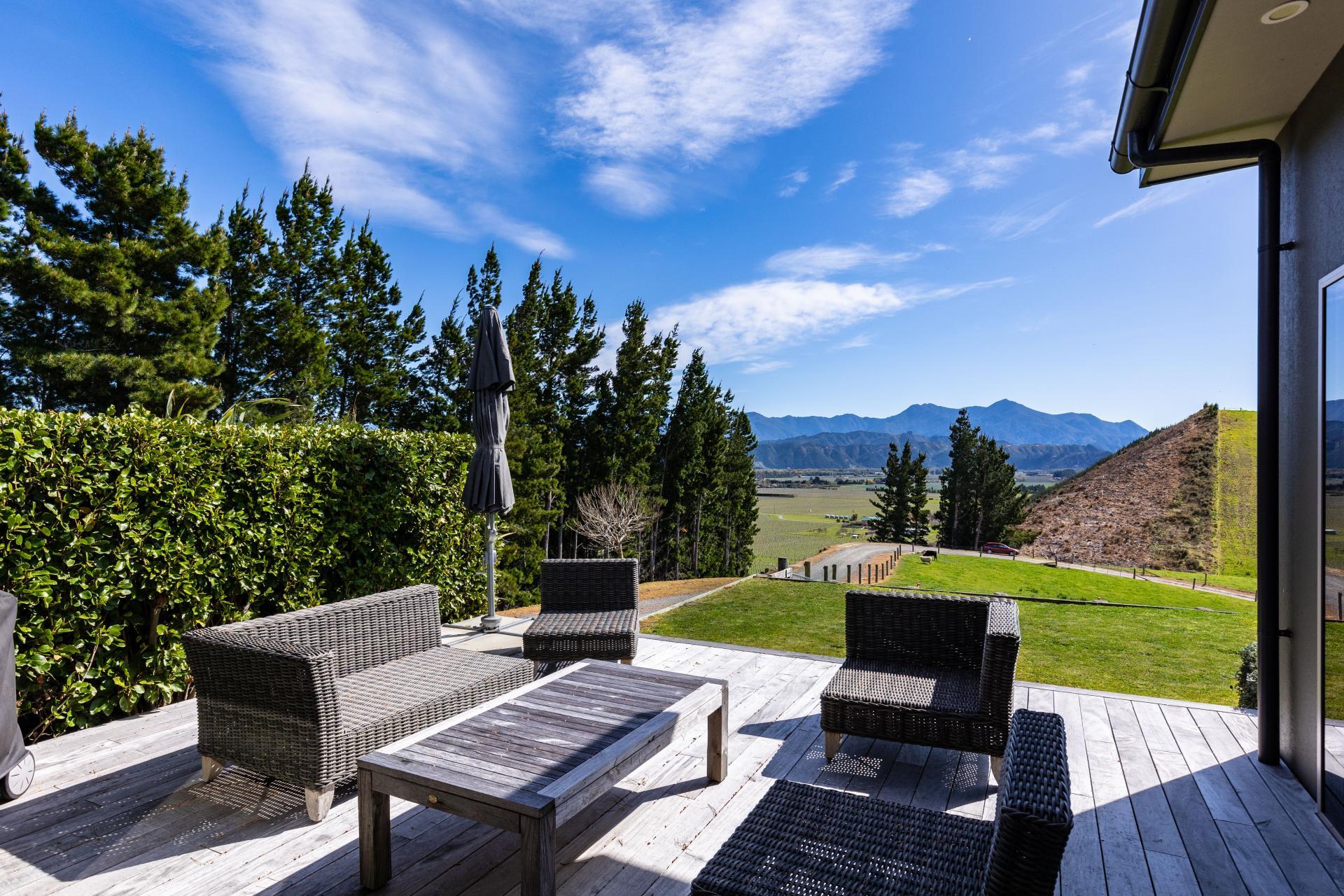 466 Delta Lake Heights, Renwick