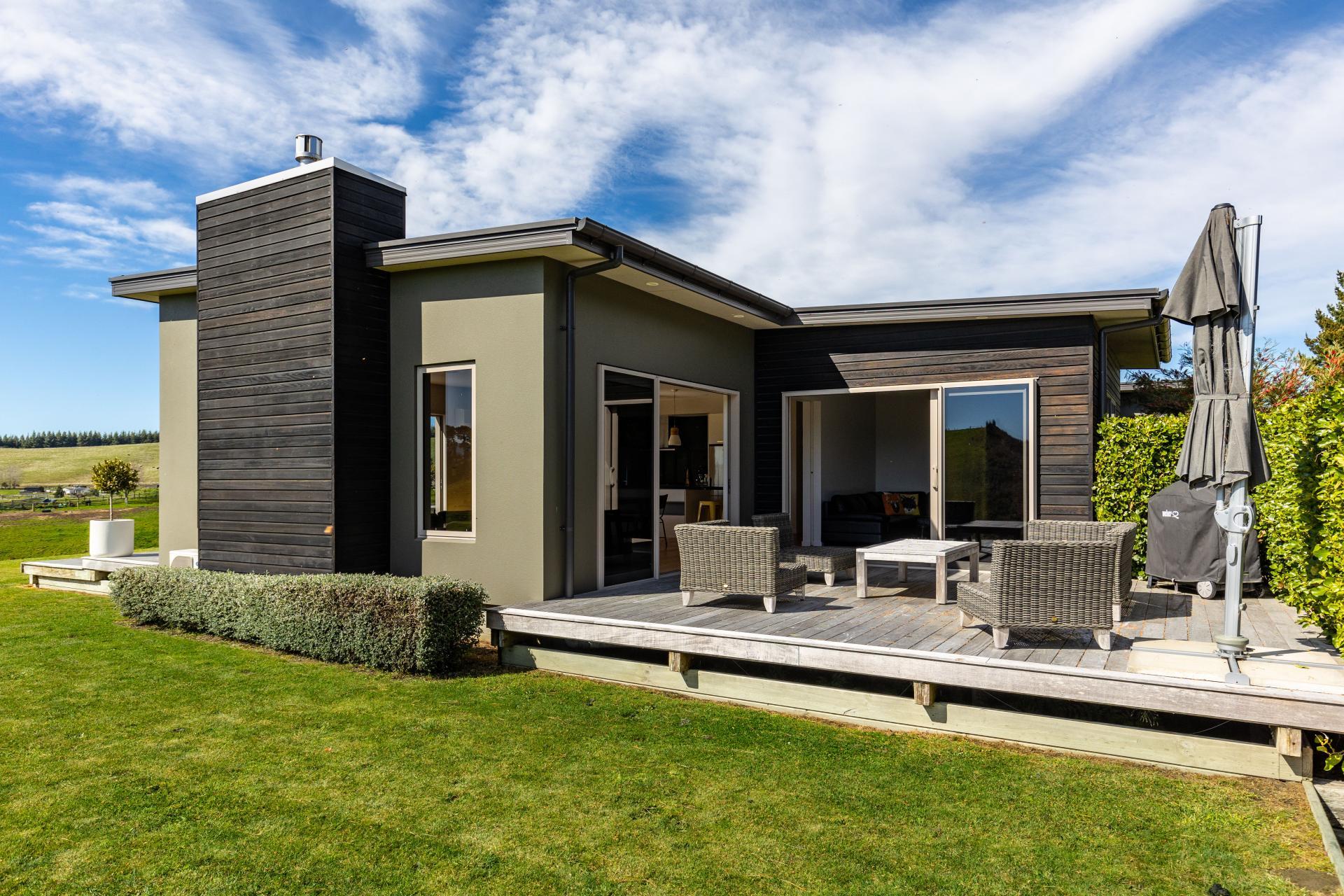 466 Delta Lake Heights, Renwick