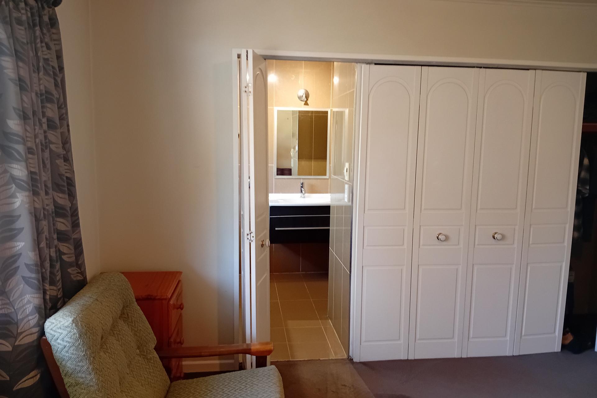 2 Waldron Place, Clyde