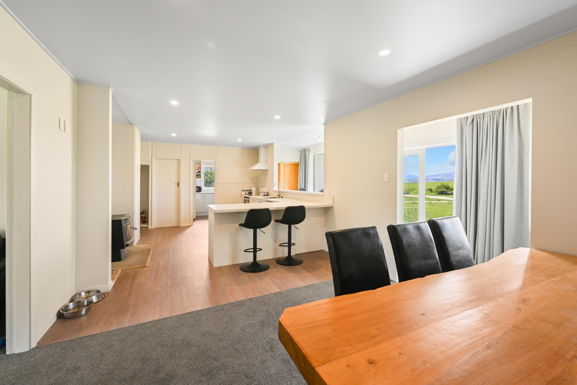 5582 Wedderburn-Becks Road, Hills Creek