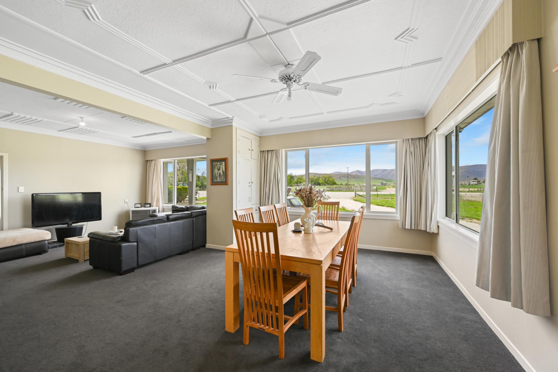 5582 Wedderburn-Becks Road, Hills Creek