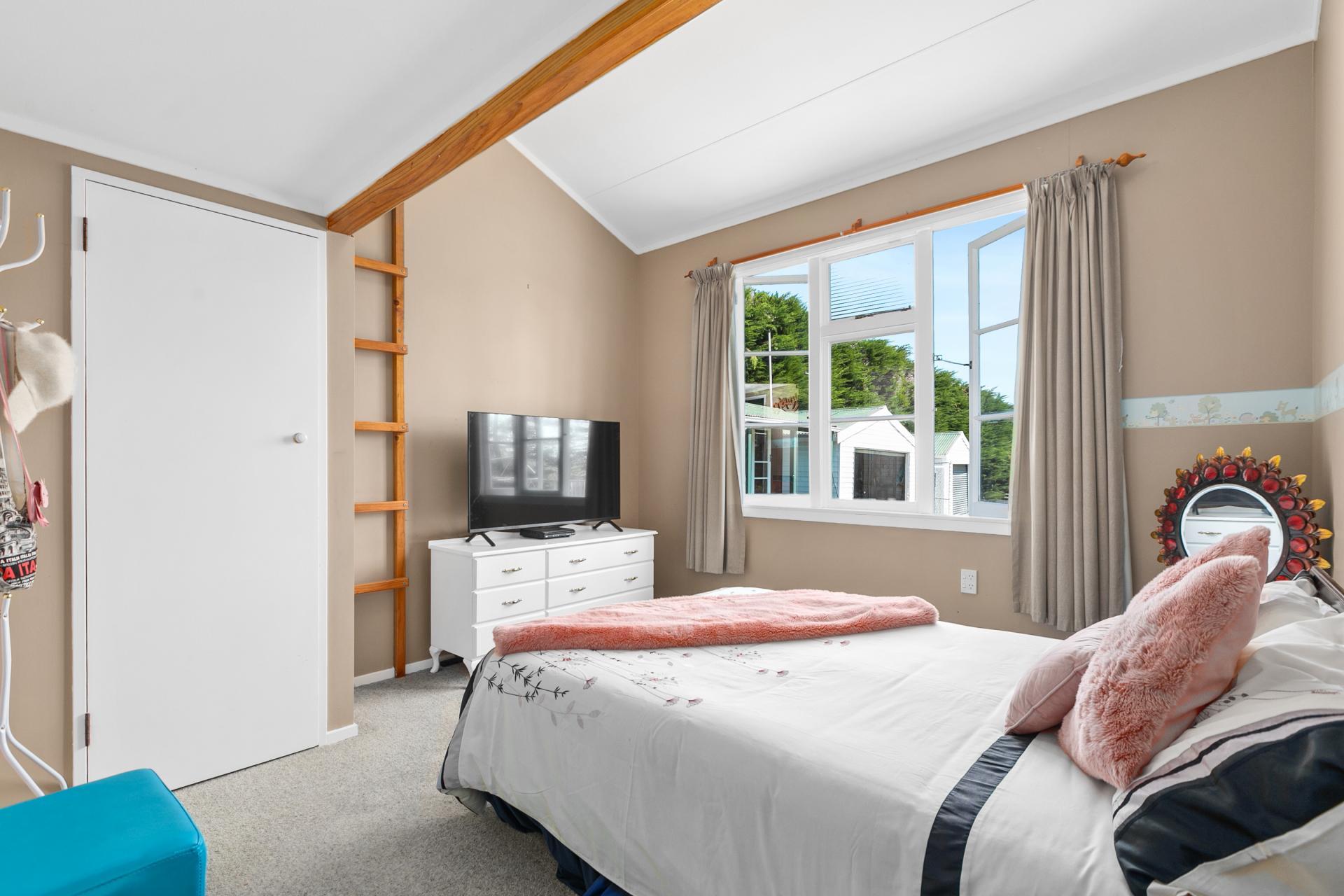 344 Lake Station Road, Wanstead