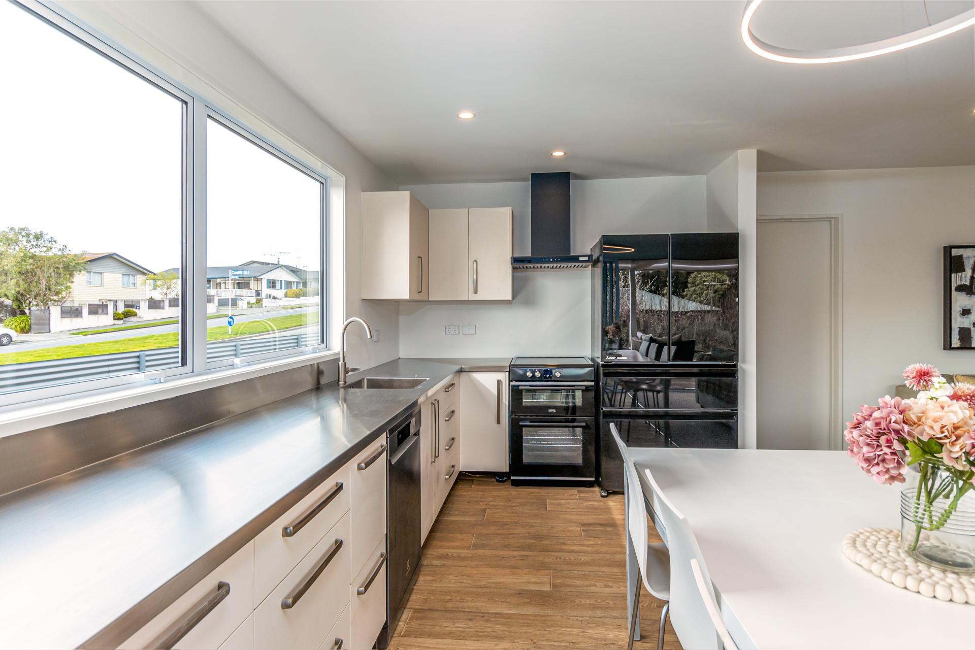 1 Cardiff Street, Marchwiel