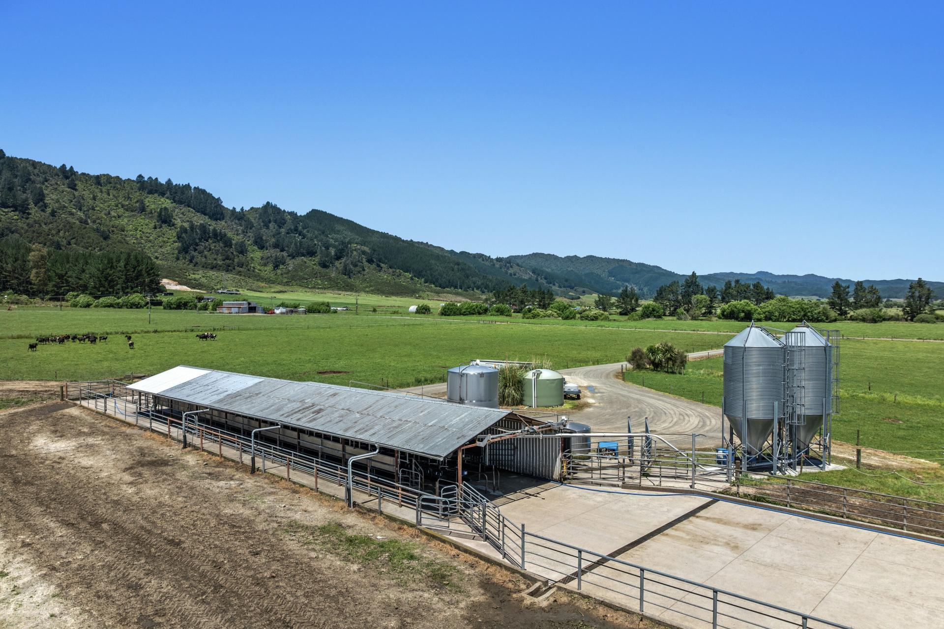 2106 Galatea Road, Waiohau