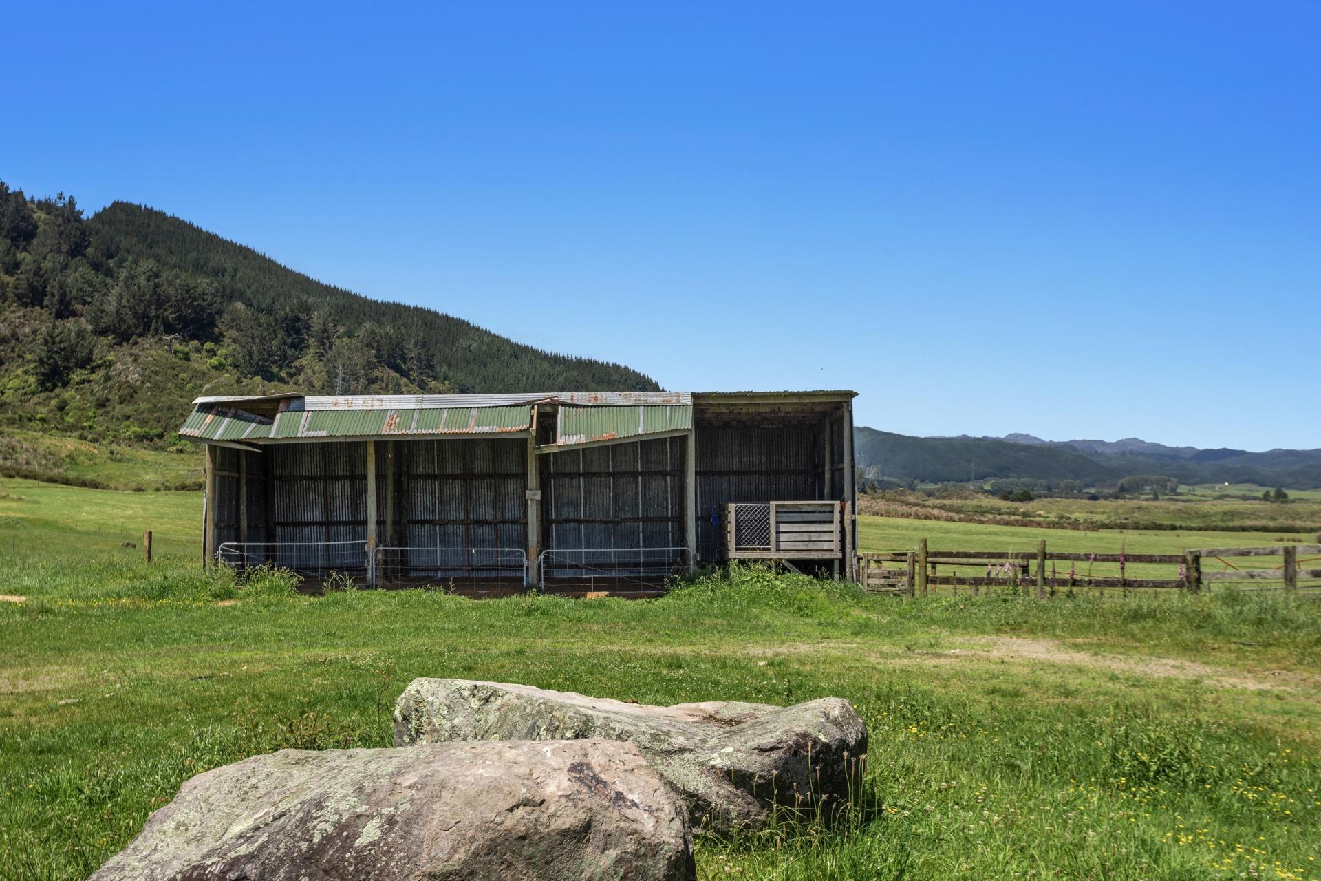2106 Galatea Road, Waiohau