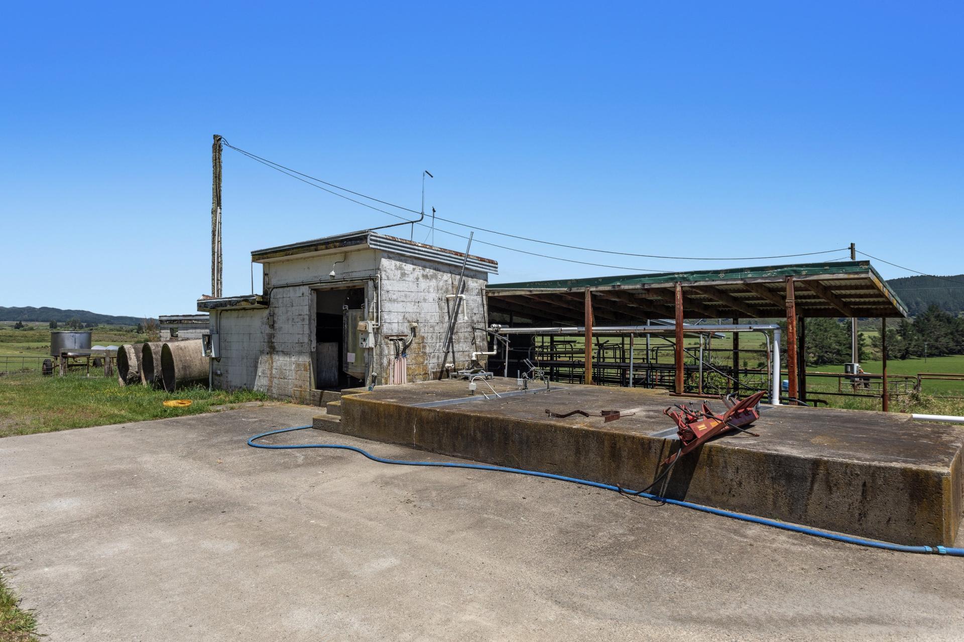 2106 Galatea Road, Waiohau