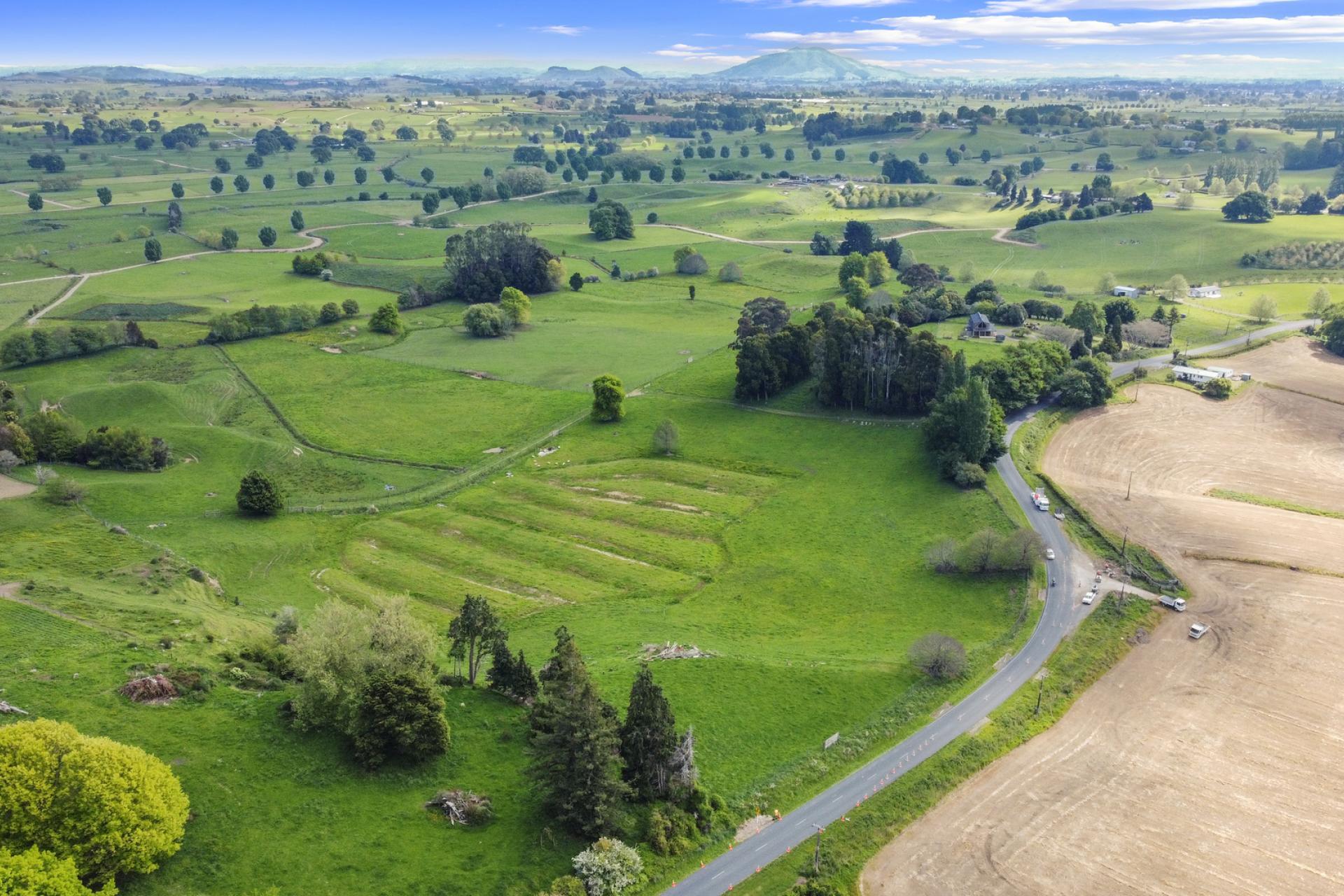 818 Puahue Road, Rotoorangi