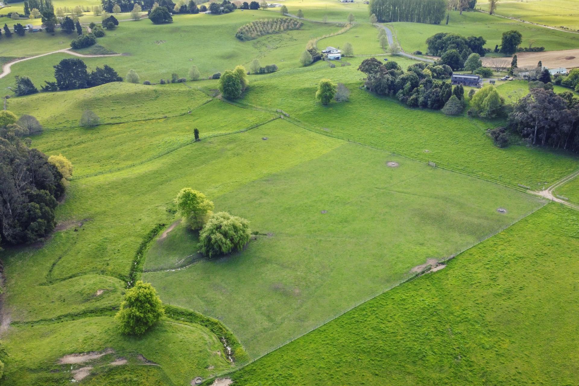 818 Puahue Road, Rotoorangi