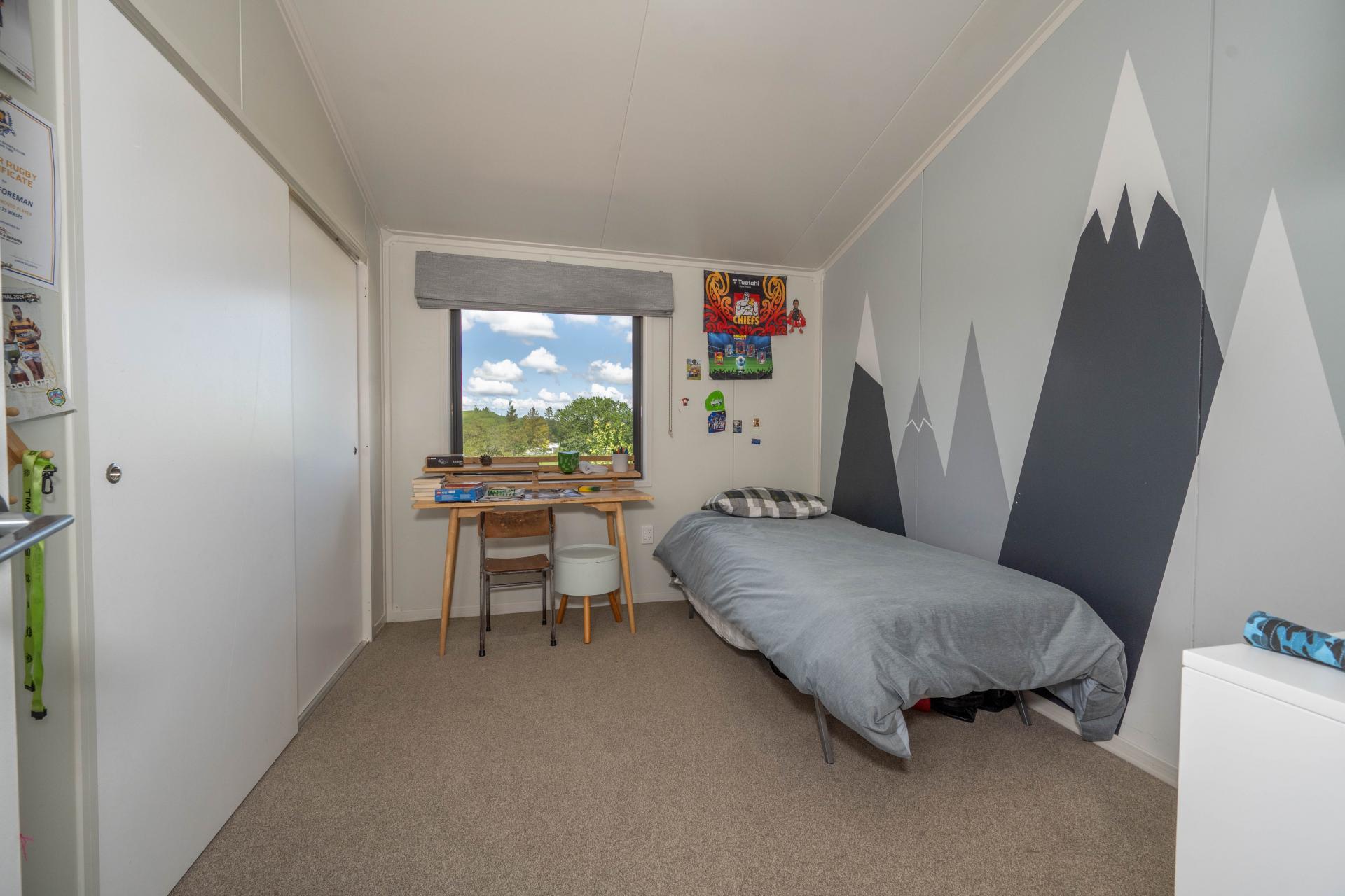 1052A Mangarino Road, Hangatiki