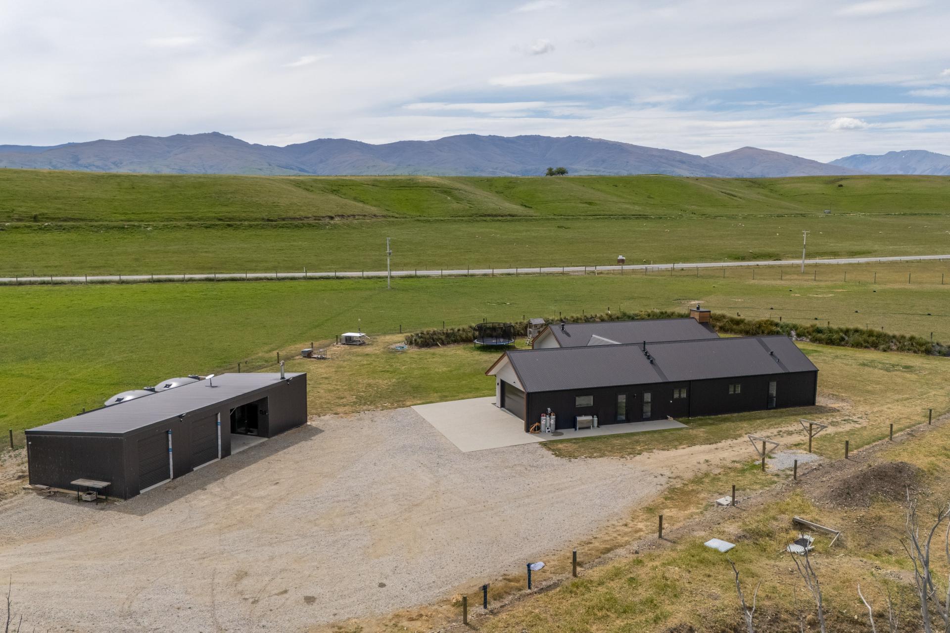 4062 Becks-Lauder Road, Becks