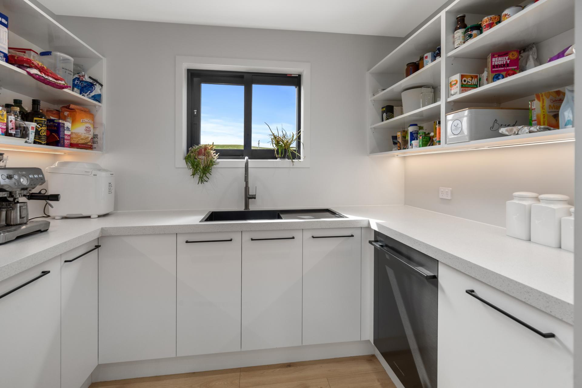 4062 Becks-Lauder Road, Becks