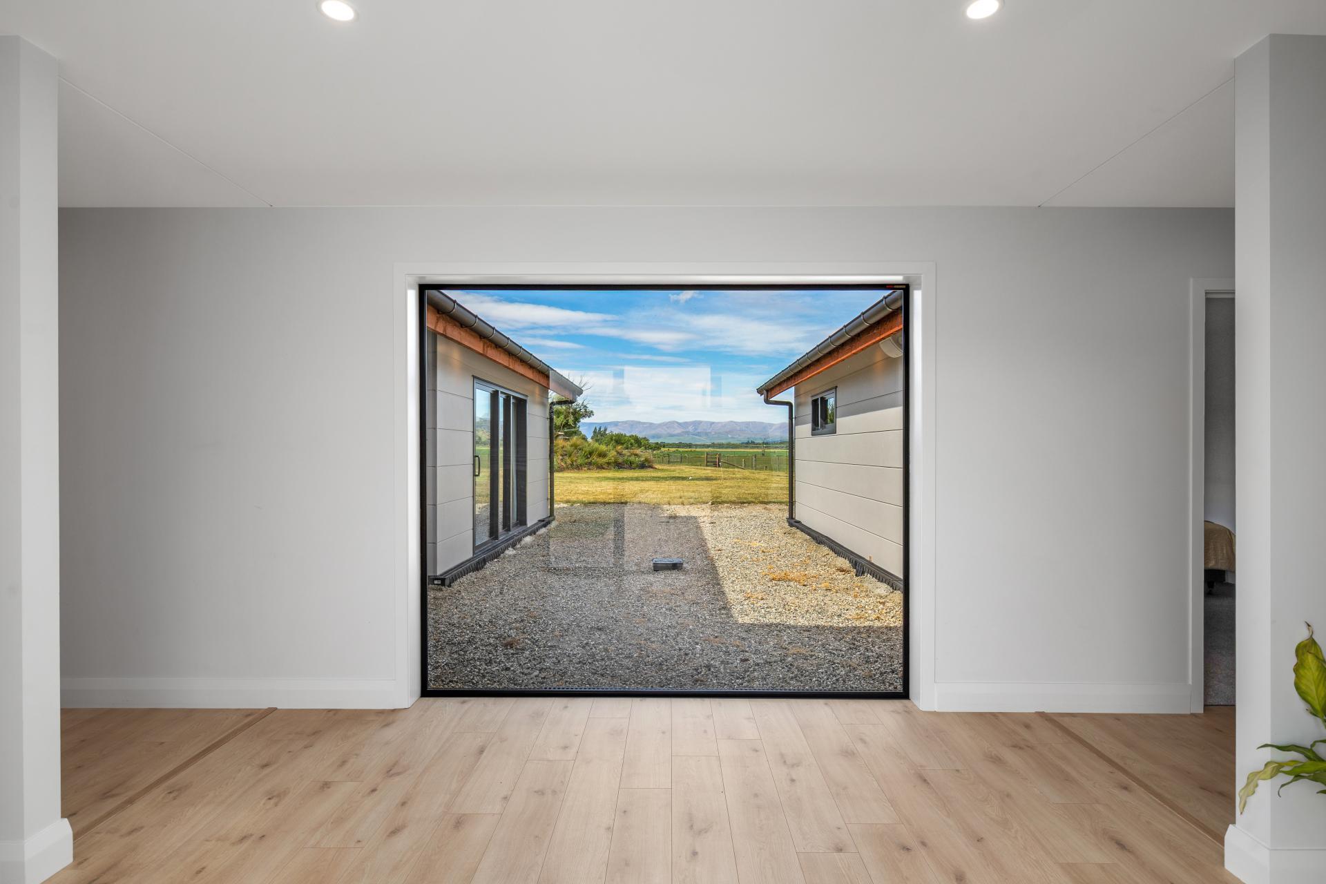 4062 Becks-Lauder Road, Becks