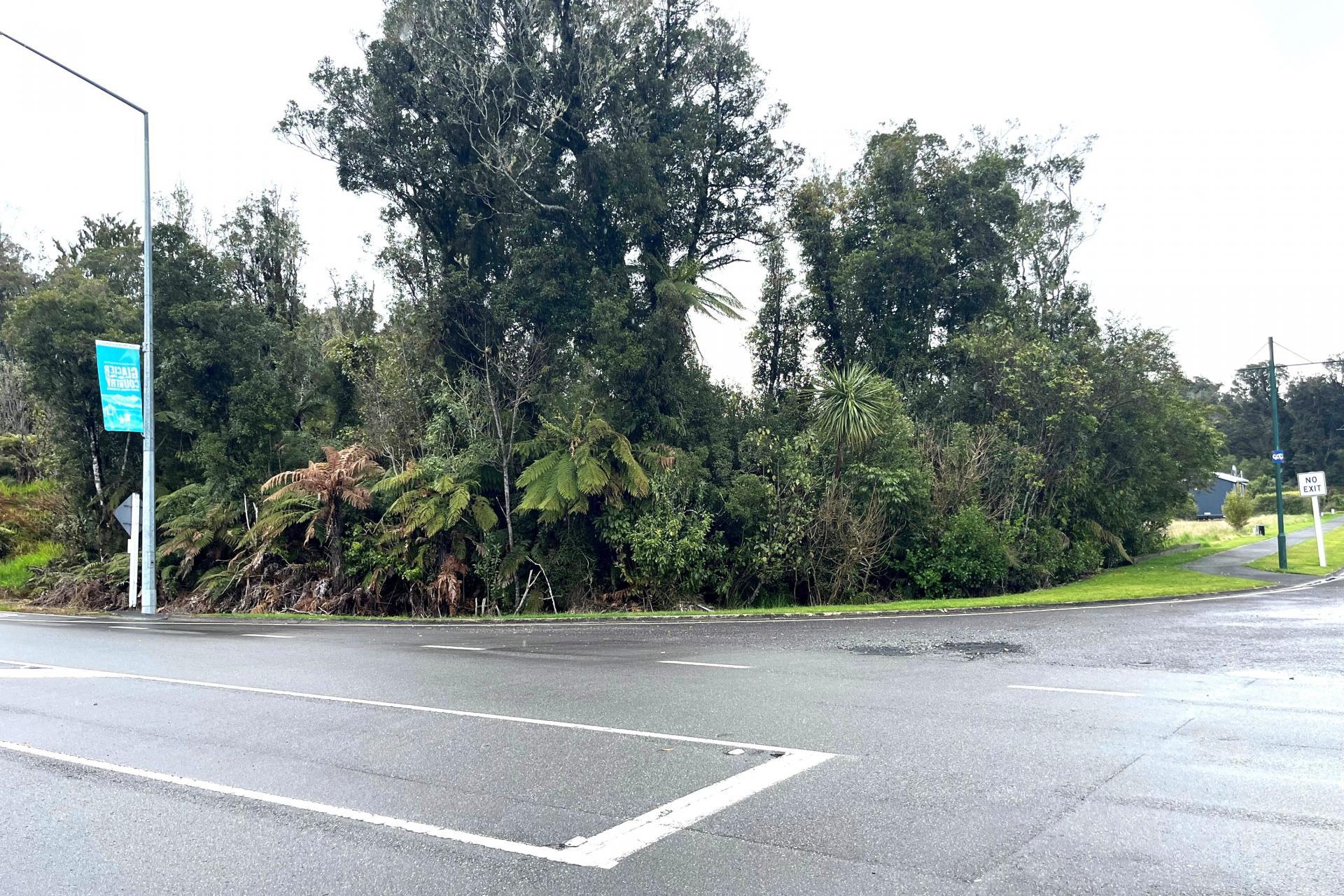 1-3 Frames Road, Fox Glacier