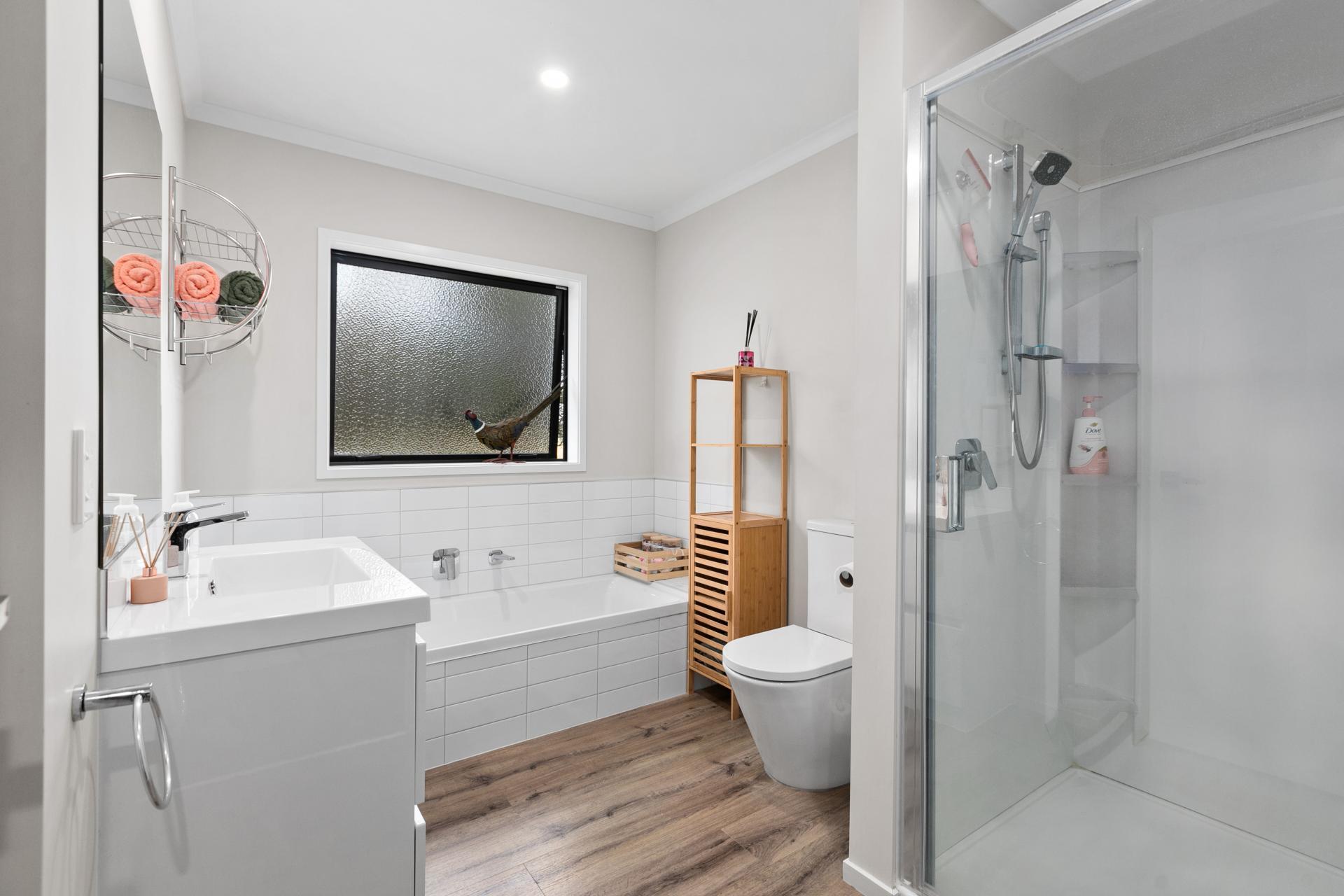 64 Farm Road, Waipukurau