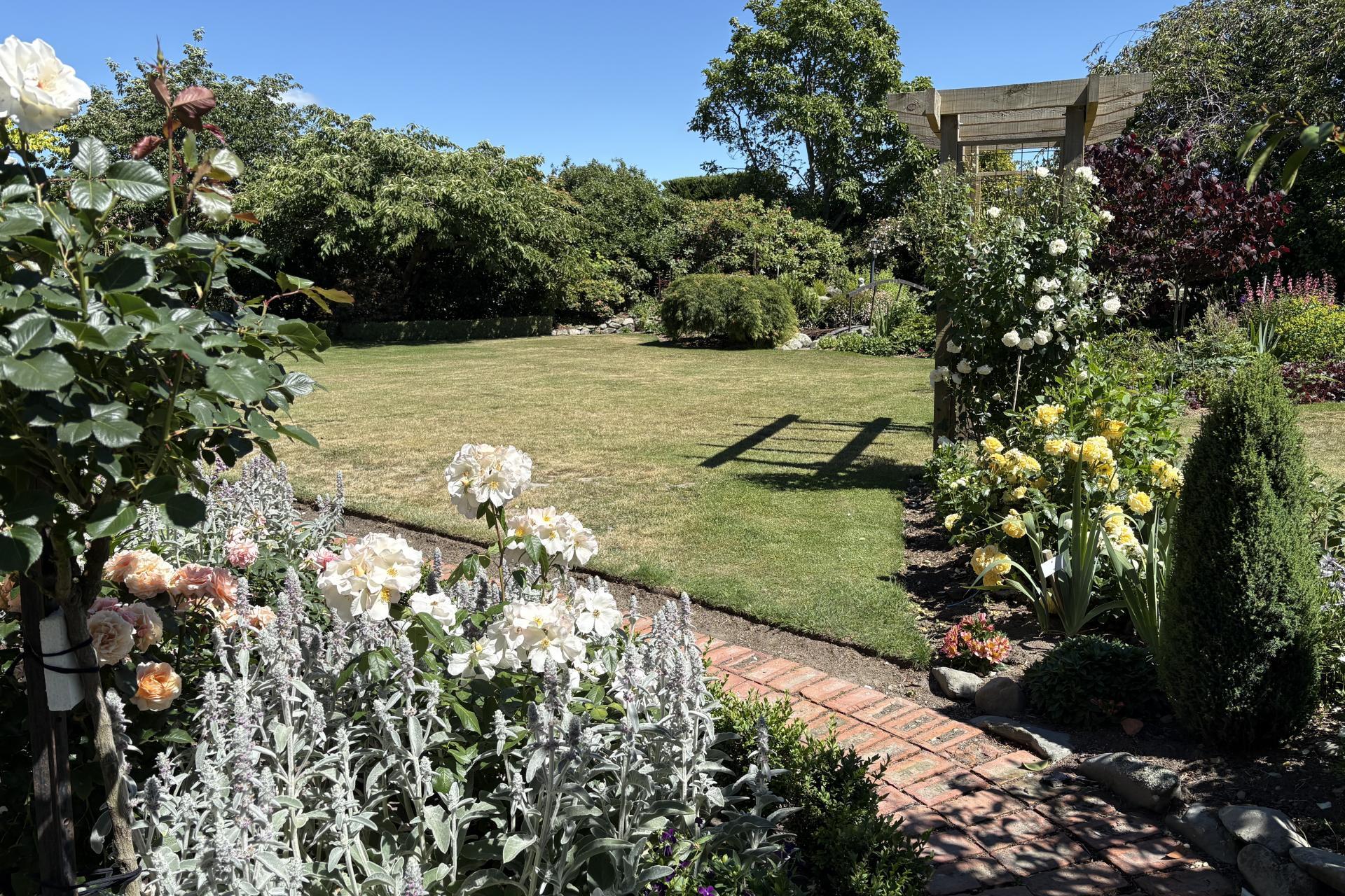 71 Lynch Road, Levels