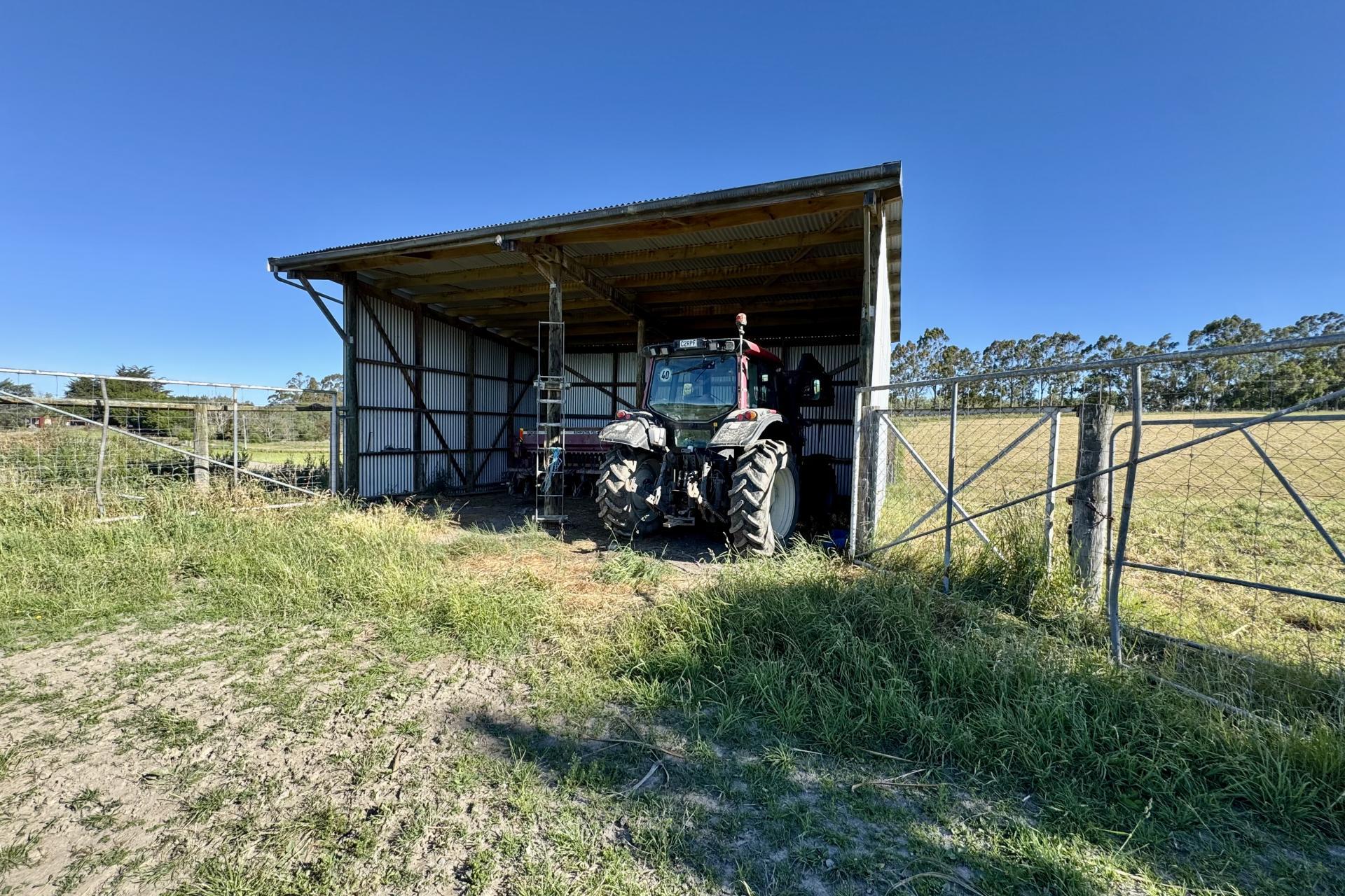 356 Hadlow Road, Claremont