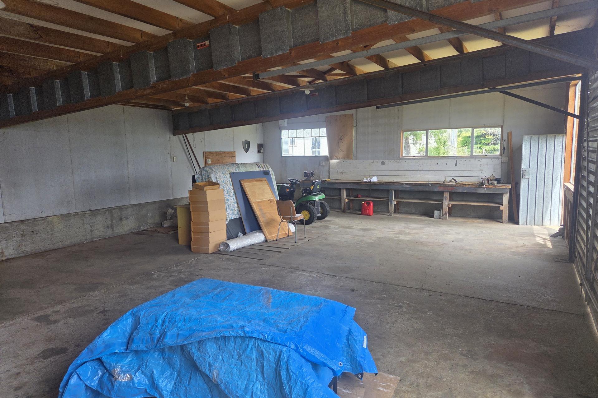 Parsons Road, Weston