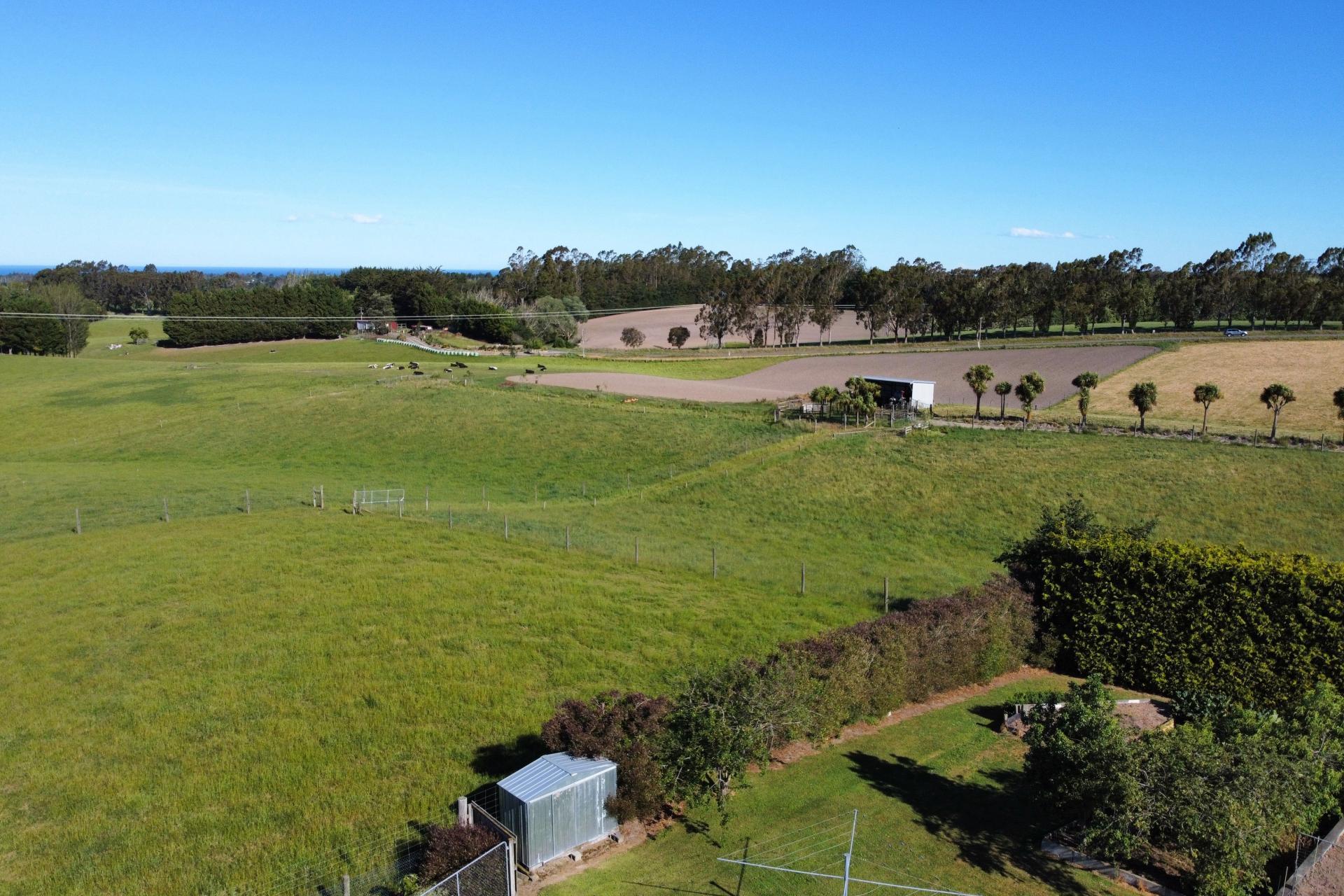 356 Hadlow Road, Claremont