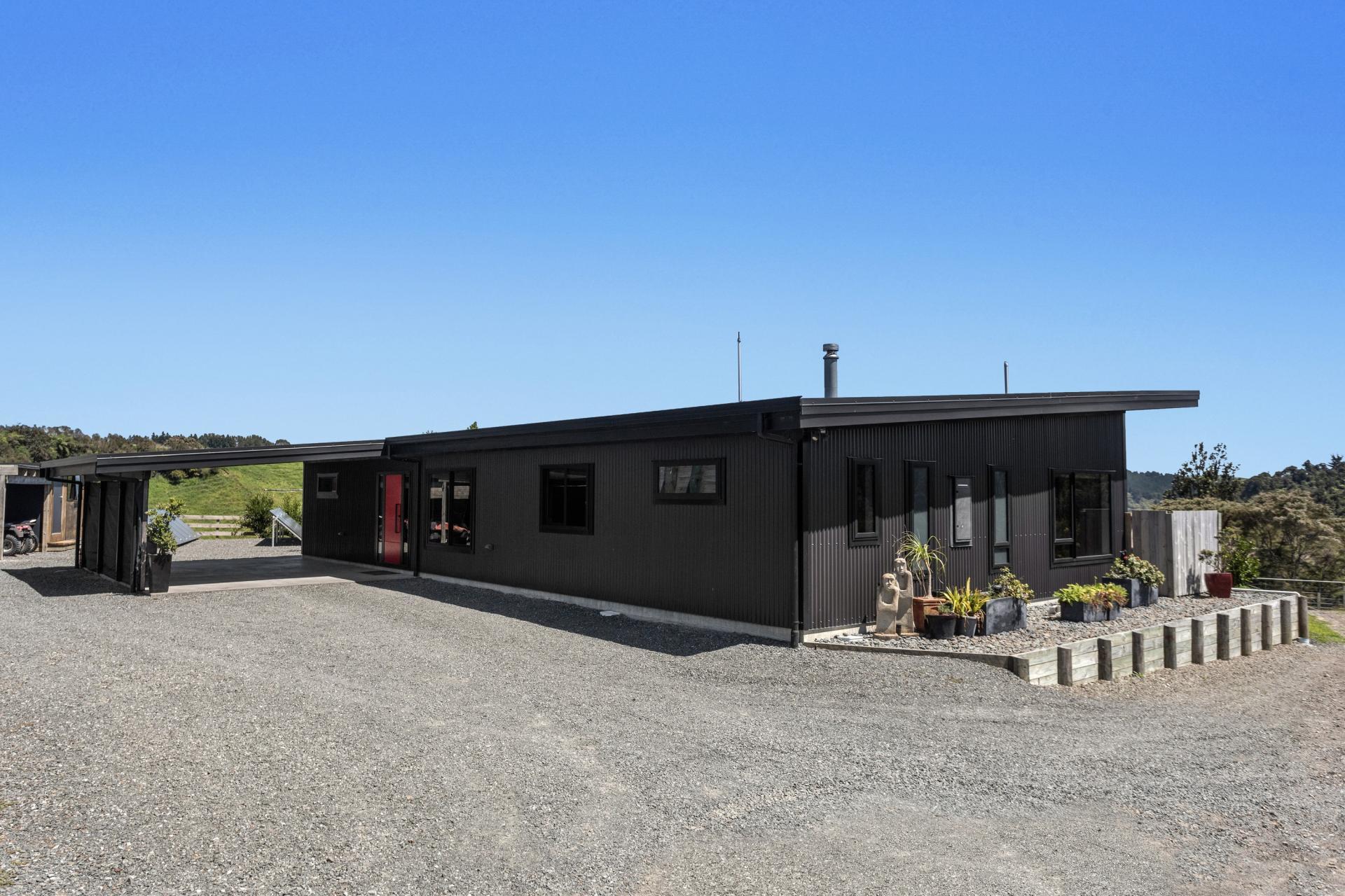 25B Panekaha Road, Wainui