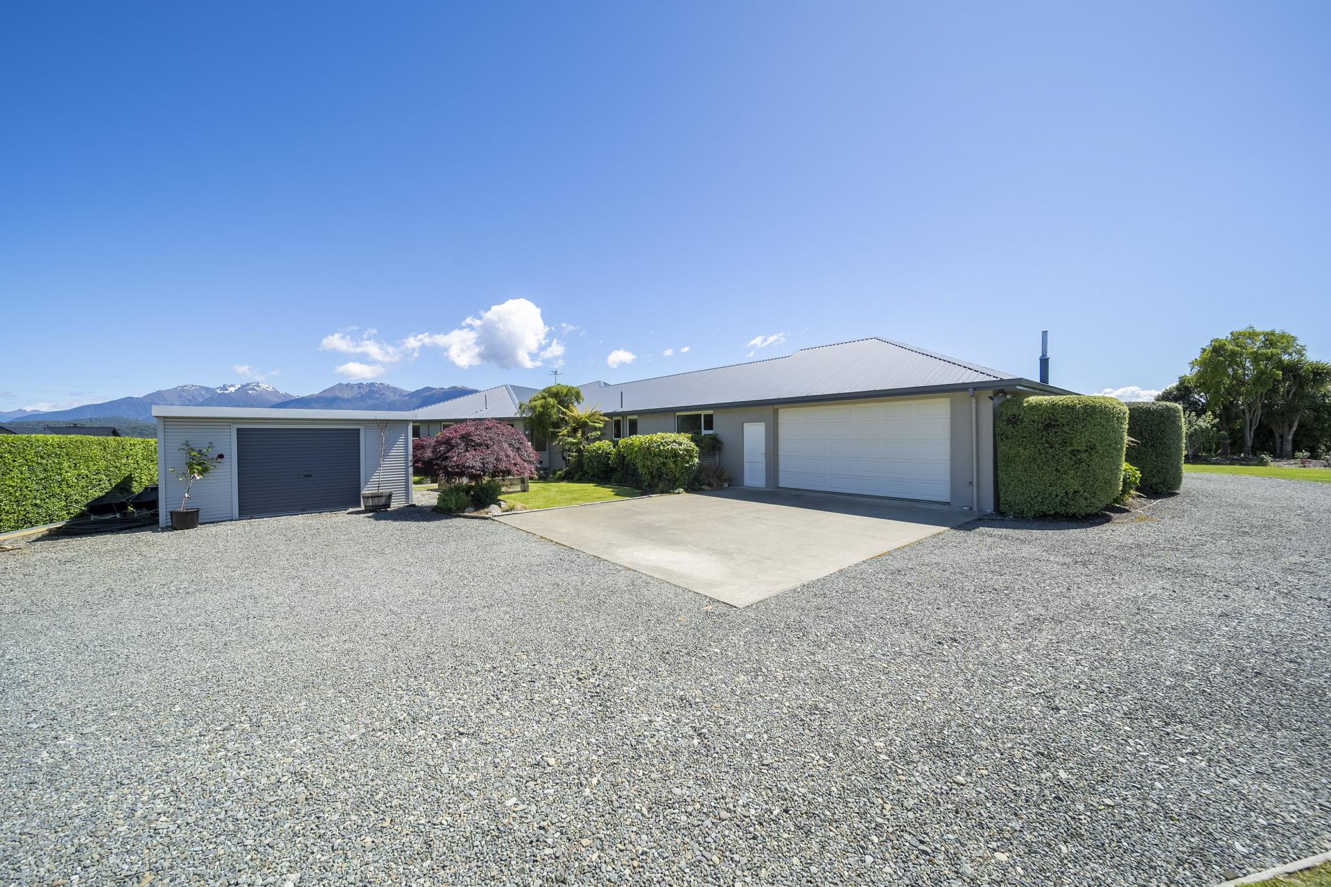 120 Aparima Drive, Te Anau