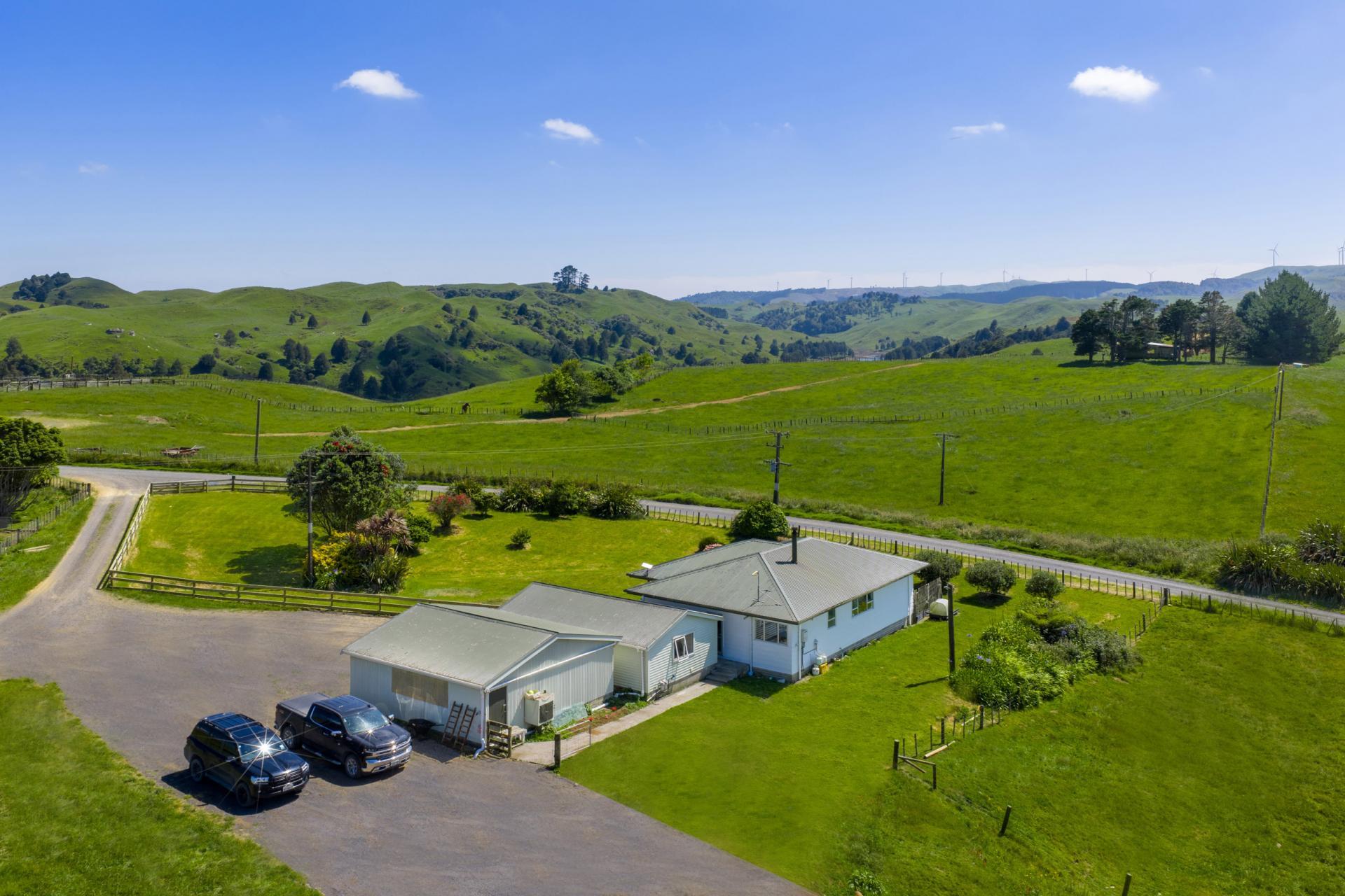 822 Kawhia Road, Makomako