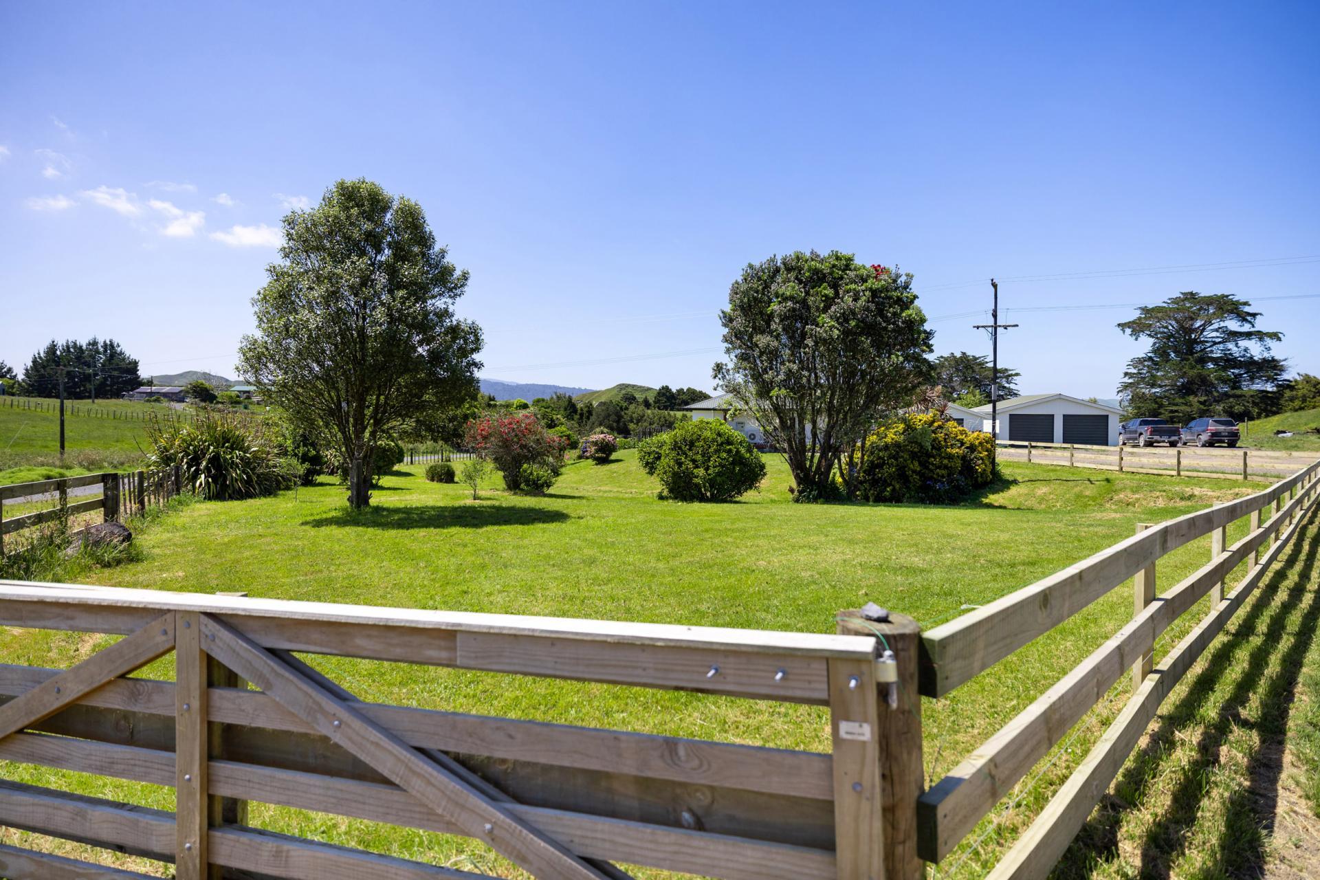 822 Kawhia Road, Makomako
