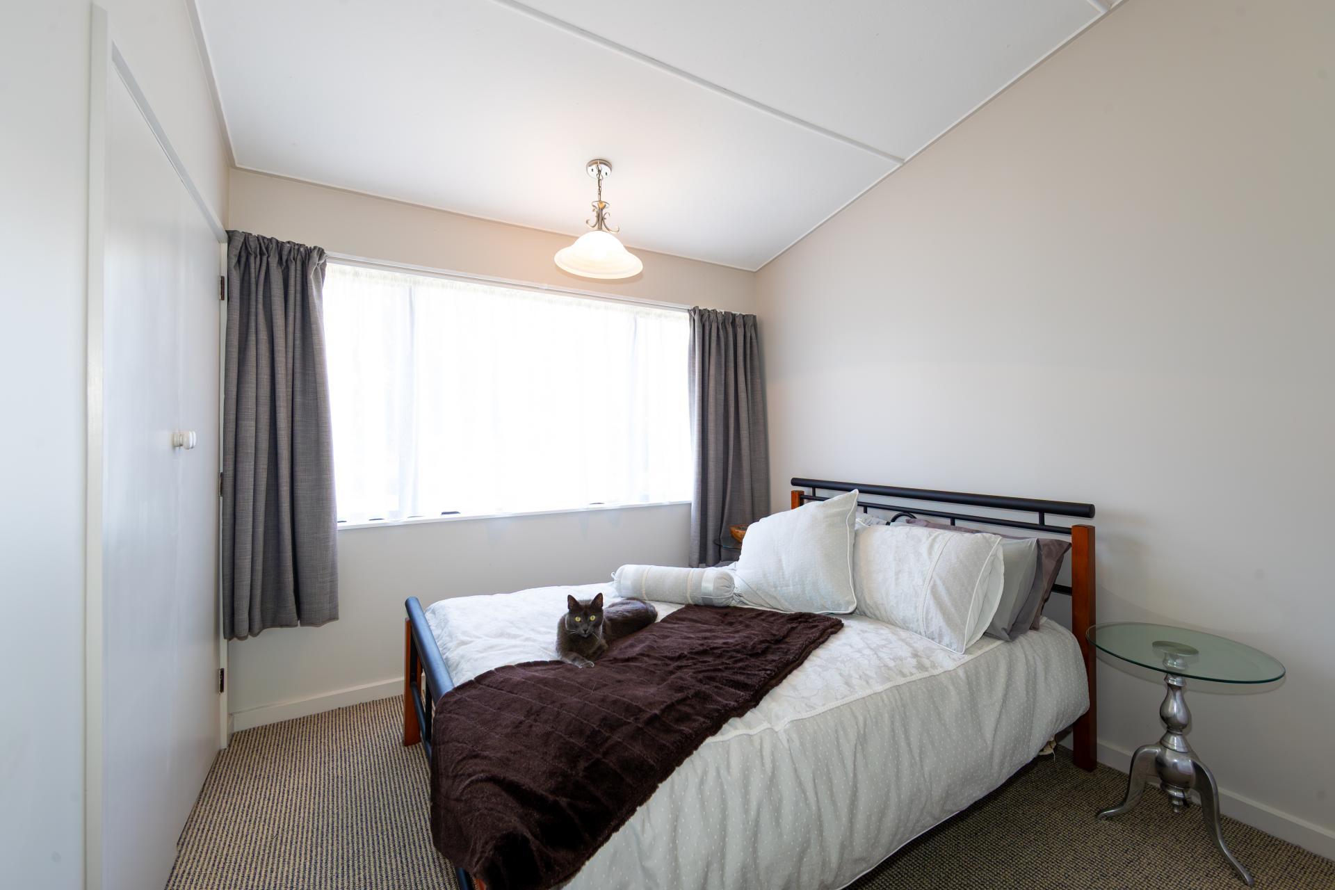 105 Paki Paki Road, Longlands